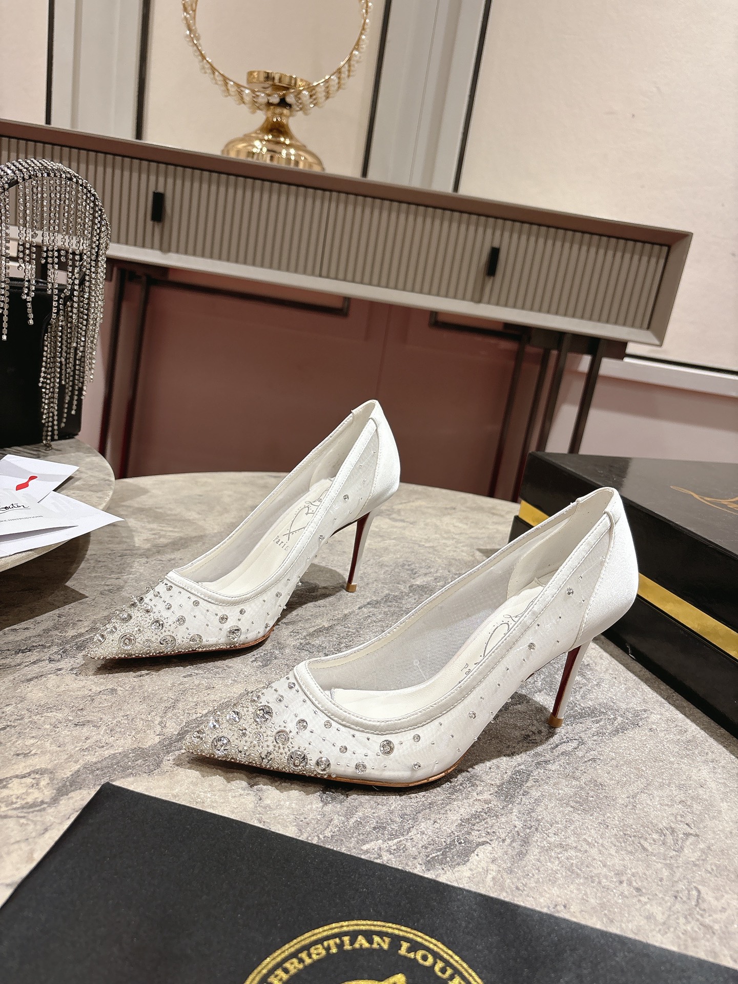 “White Almond Crystal Beaded Christian Louboutin Heels with 85mm Heel Height, Size 34-42” - 图片 2