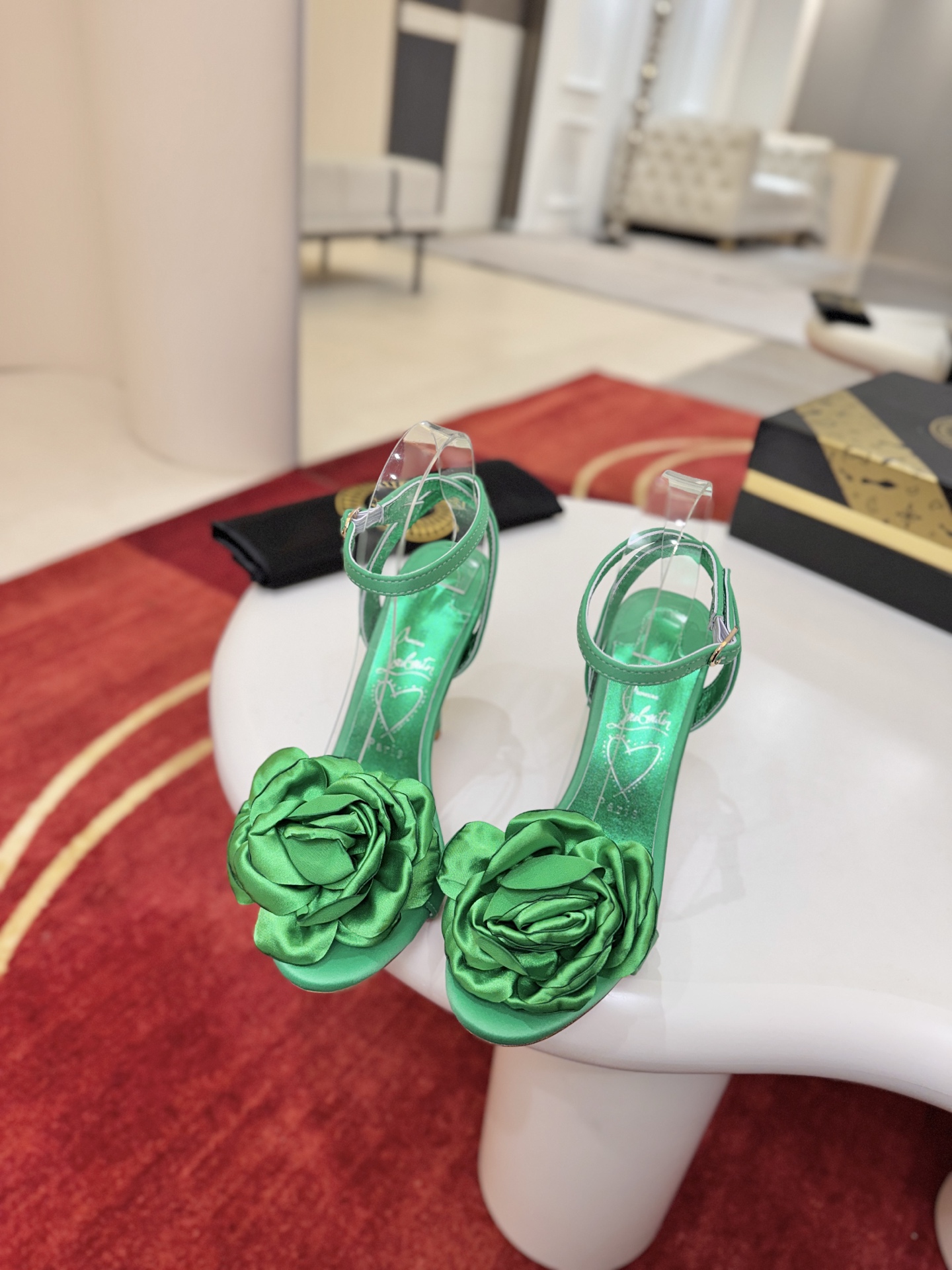 Туфли Christian Louboutin