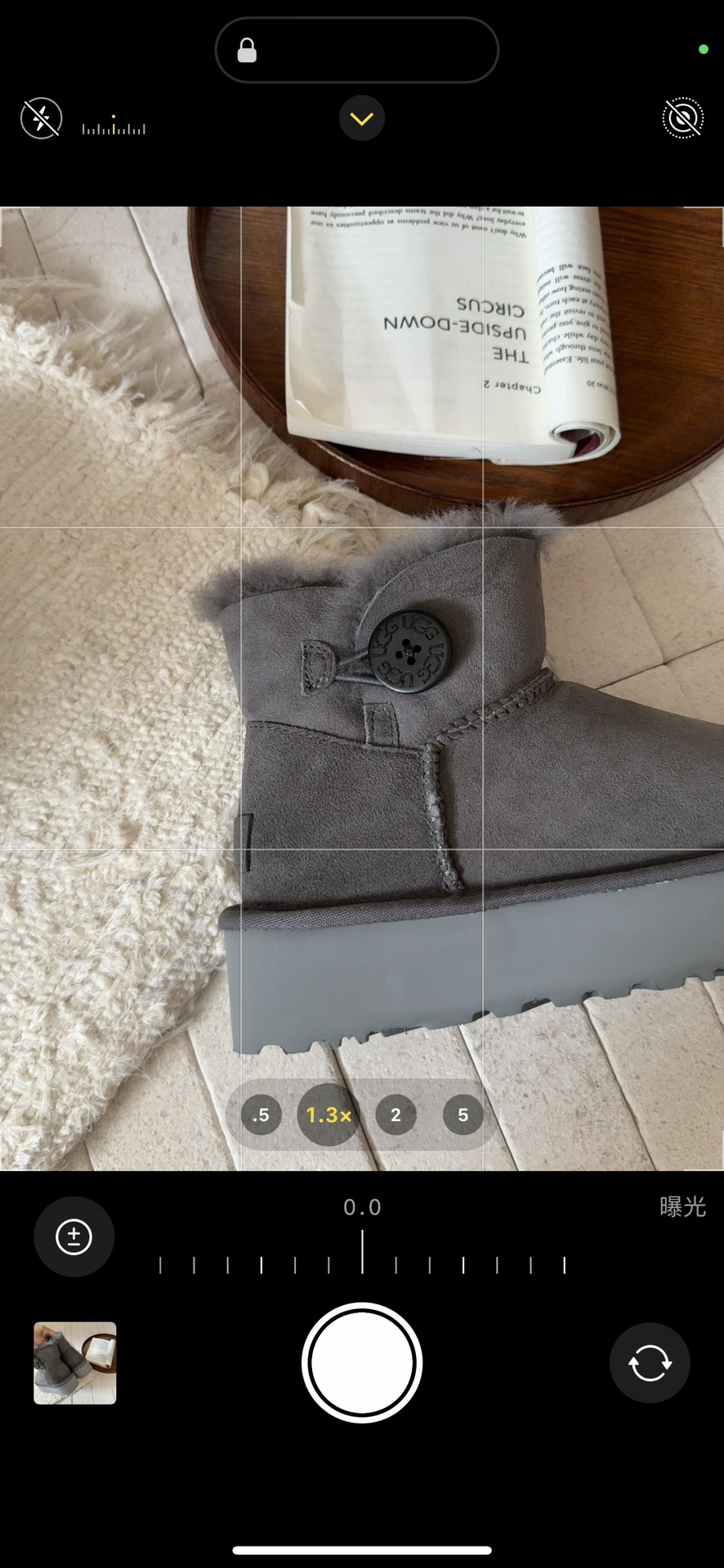 ugg厚底3352木扣～
采用高品质A级隆丰皮毛一体 
经典百搭
四色
 Size：35-40