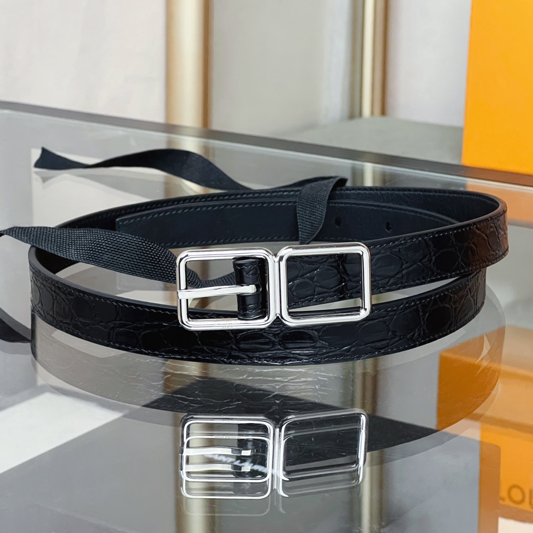 Louis Vuitton Haute Couture Luxury Atelier Designer Belt Tie Accessories