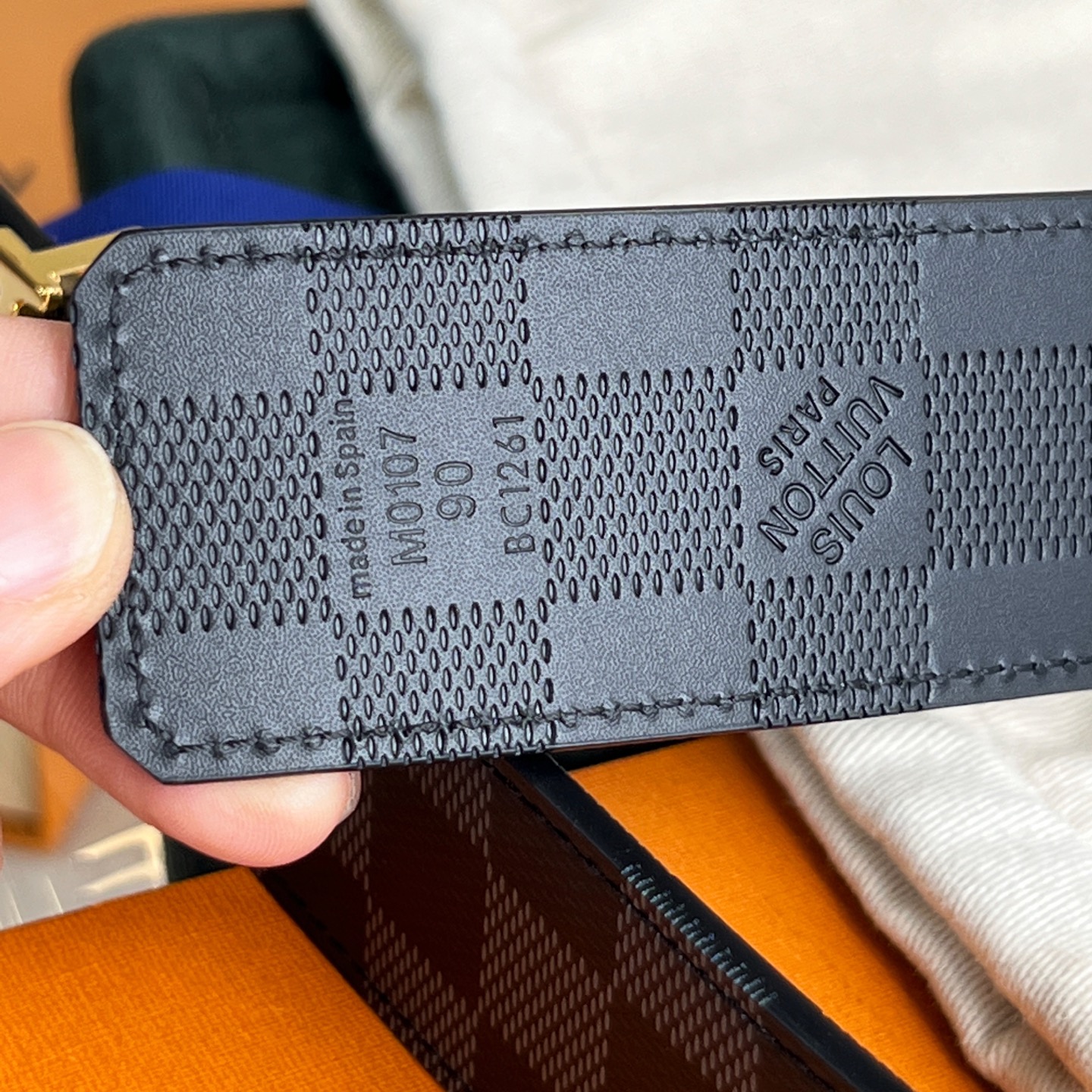 上質でスタイリッシュなベルトを厳選