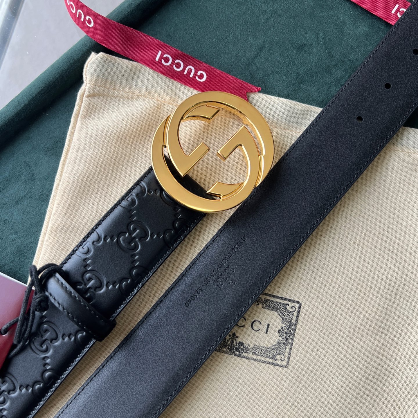 上質でスタイリッシュなベルトを厳選