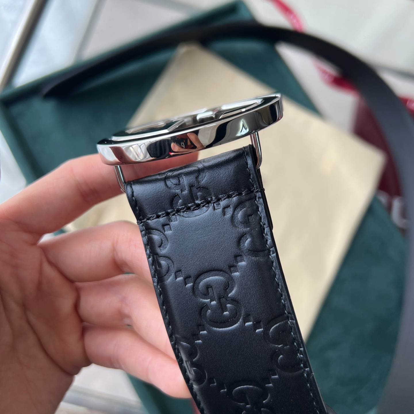 上質でスタイリッシュなベルトを厳選