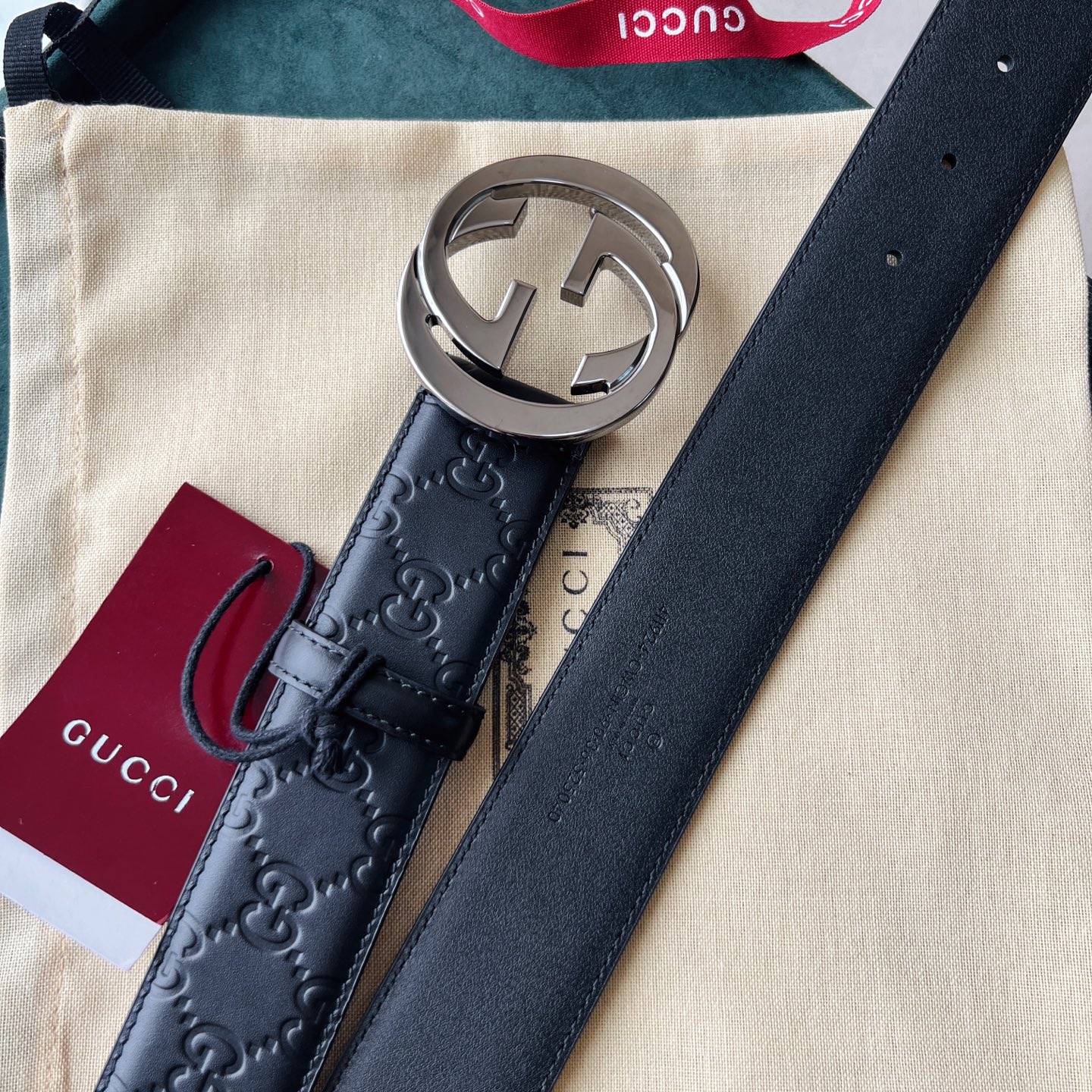 上質でスタイリッシュなベルトを厳選