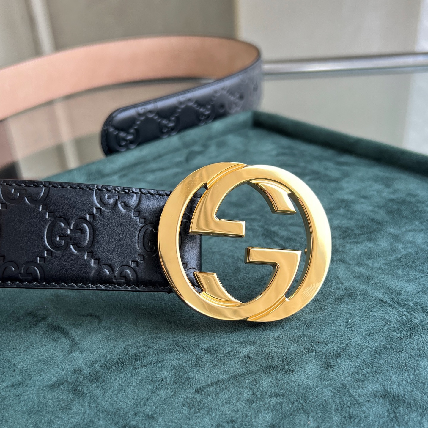 上質でスタイリッシュなベルトを厳選