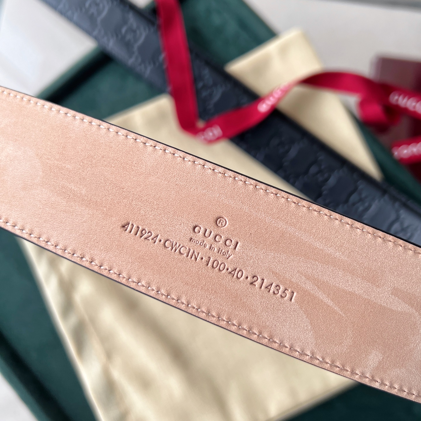 上質でスタイリッシュなベルトを厳選