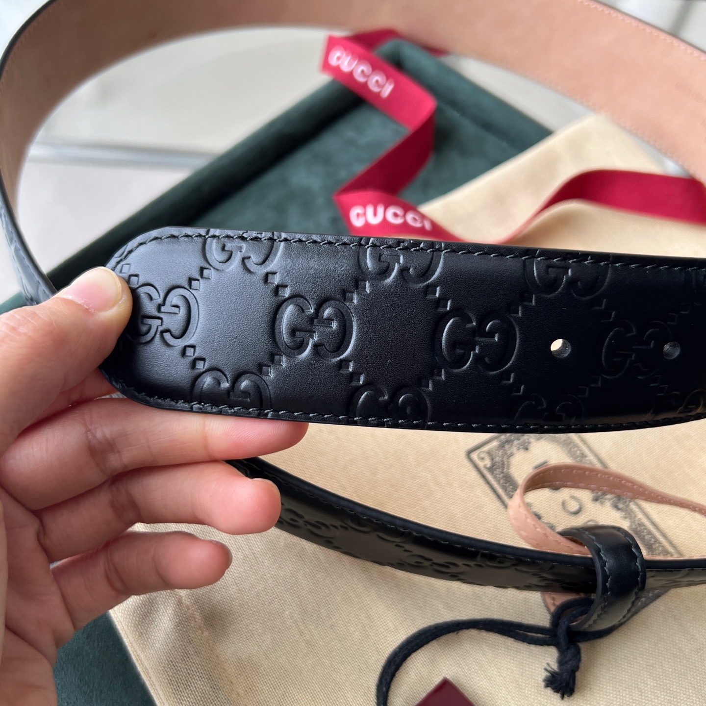 上質でスタイリッシュなベルトを厳選