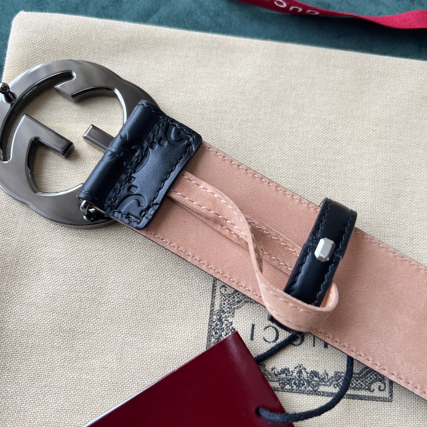 上質でスタイリッシュなベルトを厳選