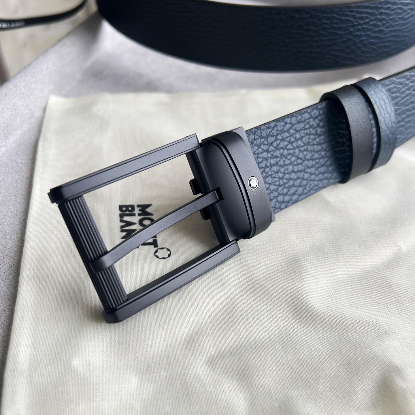 Montblanc 宽 3.5cm · 200万宝龙方形带扣黑色蓝色腰带 35毫米