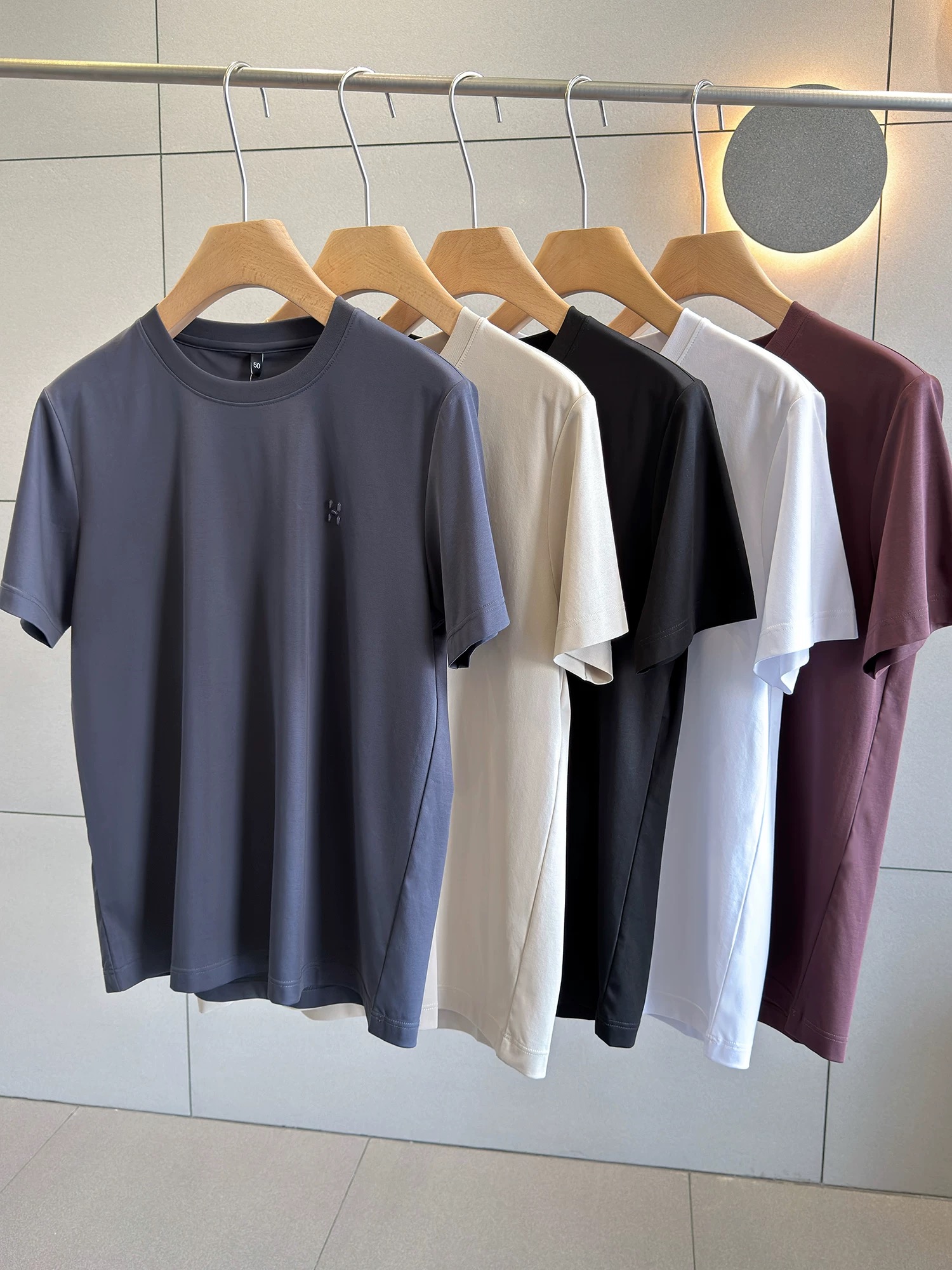 Alternative view of Hermes T-Shirt 08191
