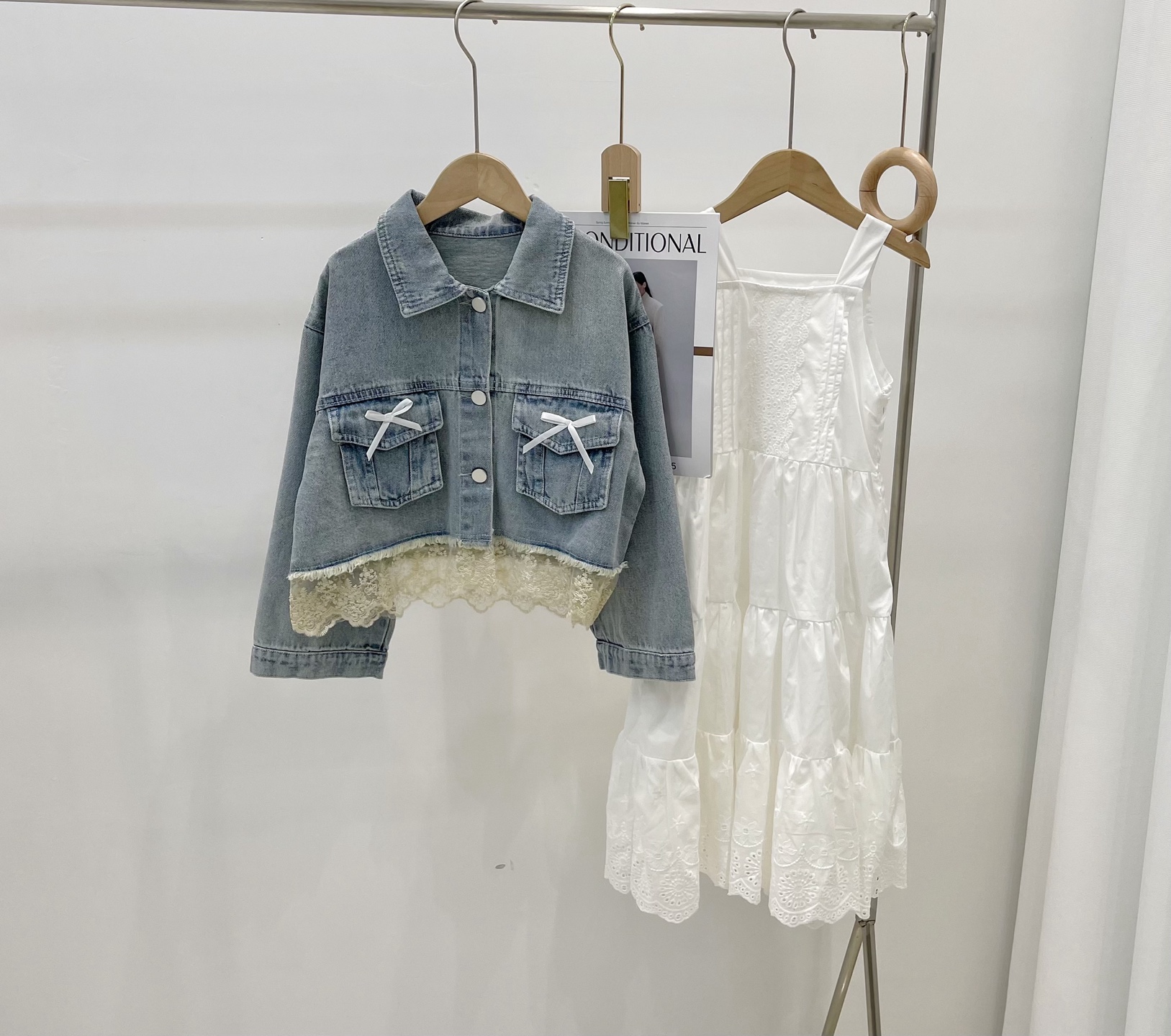 Chaqueta de mezclilla P99.9@, vestido de algodón P99.9@ una pieza venta rápida Conjunto de vestido de mezclilla artísti…