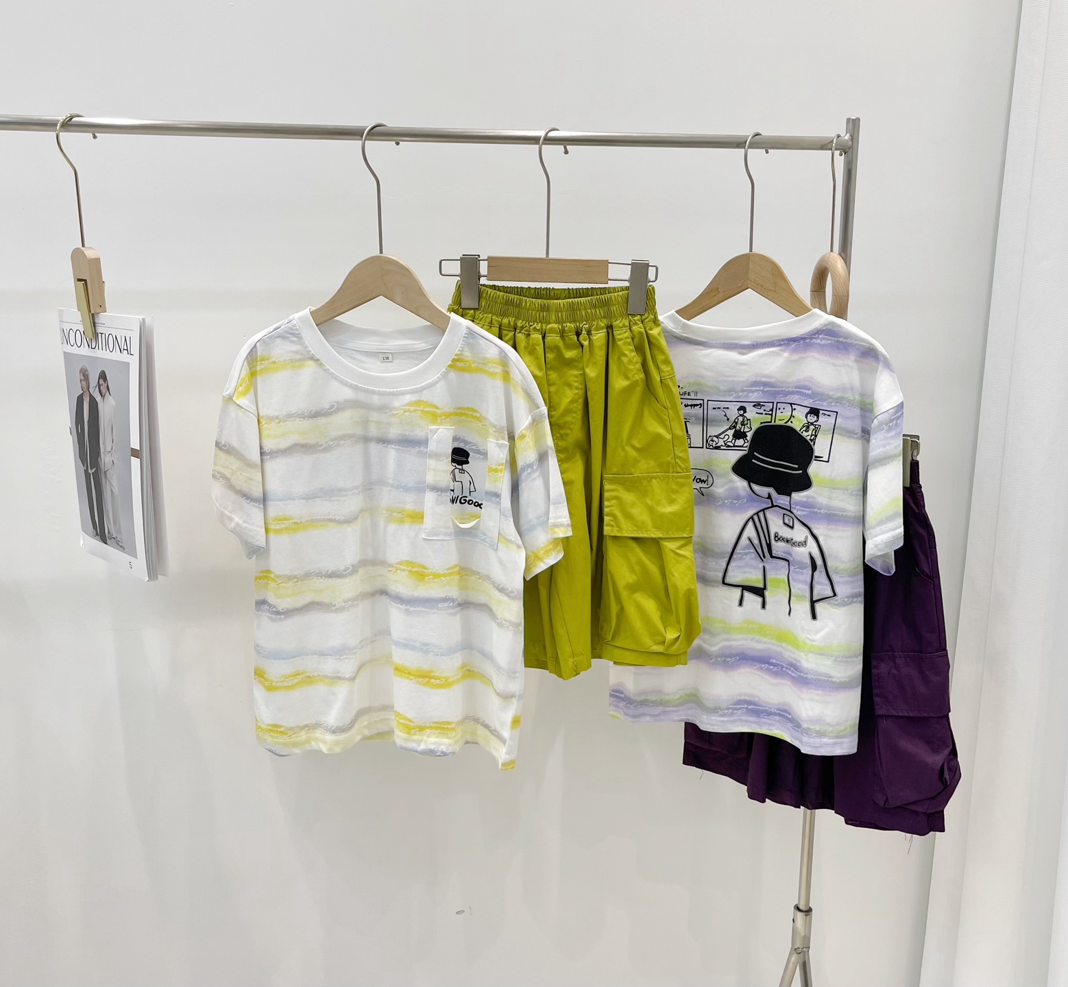 Precio de volumen 99.9@un conjunto Conjunto de pantalones de trabajo de rayas de cómic. 120-170. ¡Aspecto de gran marca…