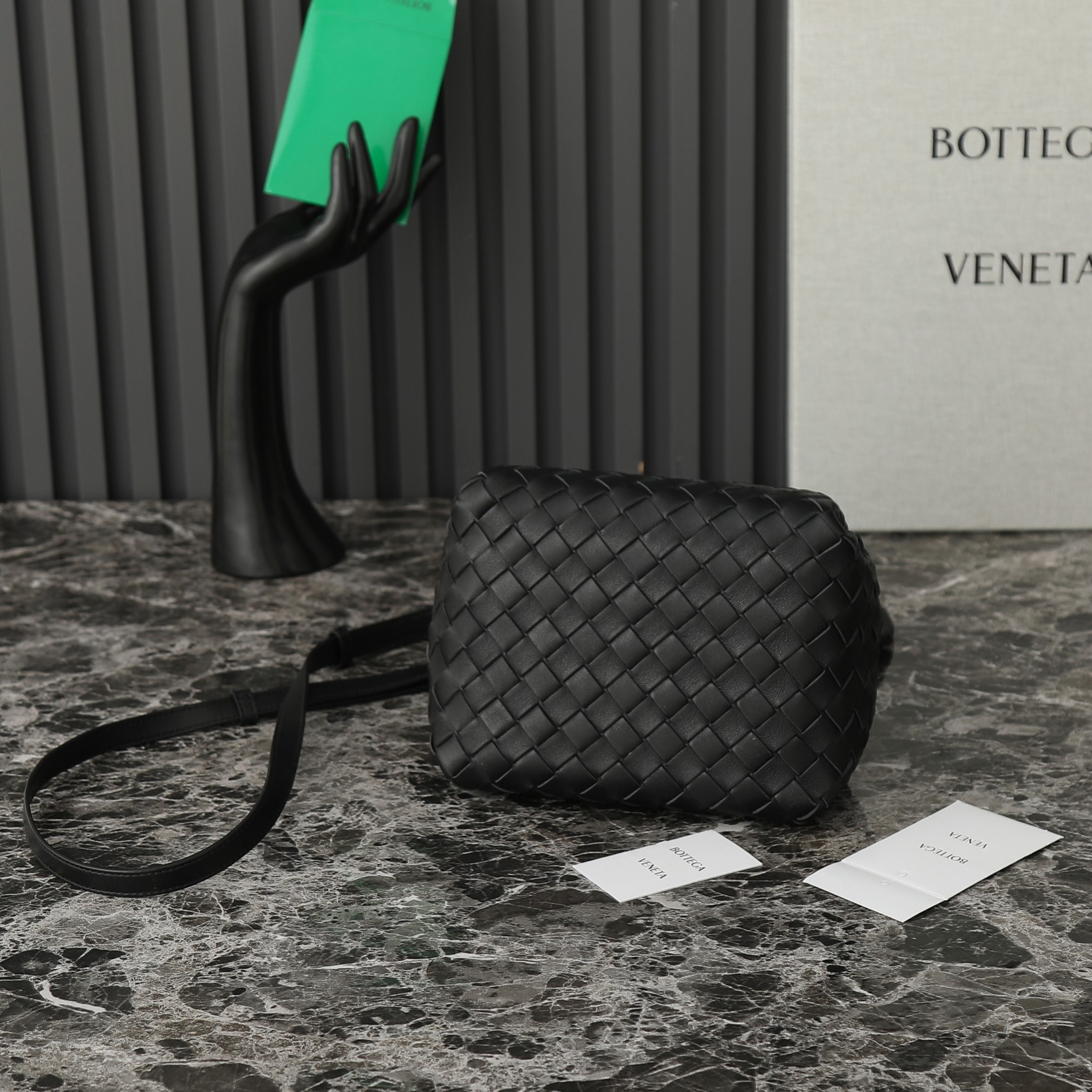 Bottega Veneta On BV Beijing night, all the cabinets of "Shu Qi's same style" were sold out~