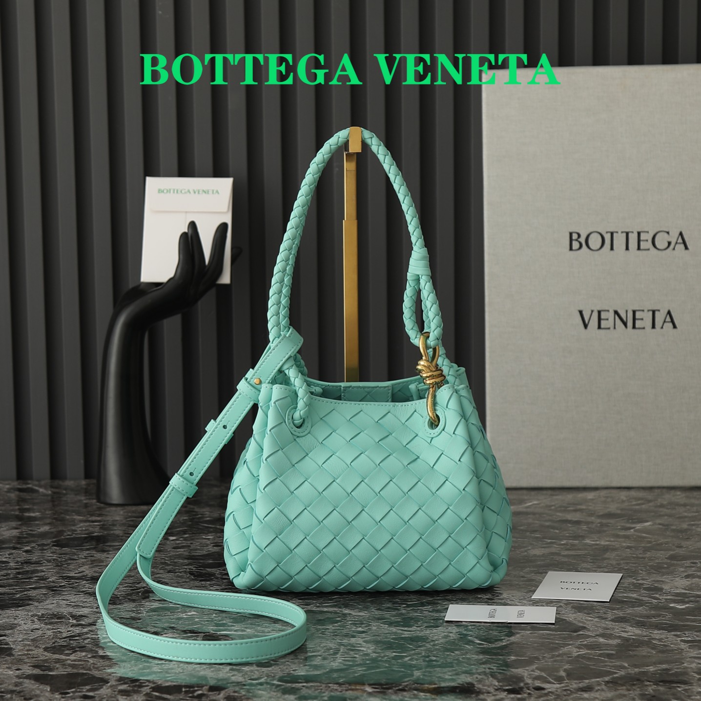 Bottega Veneta On BV Beijing night, all the cabinets of "Shu Qi's same style" were sold out~