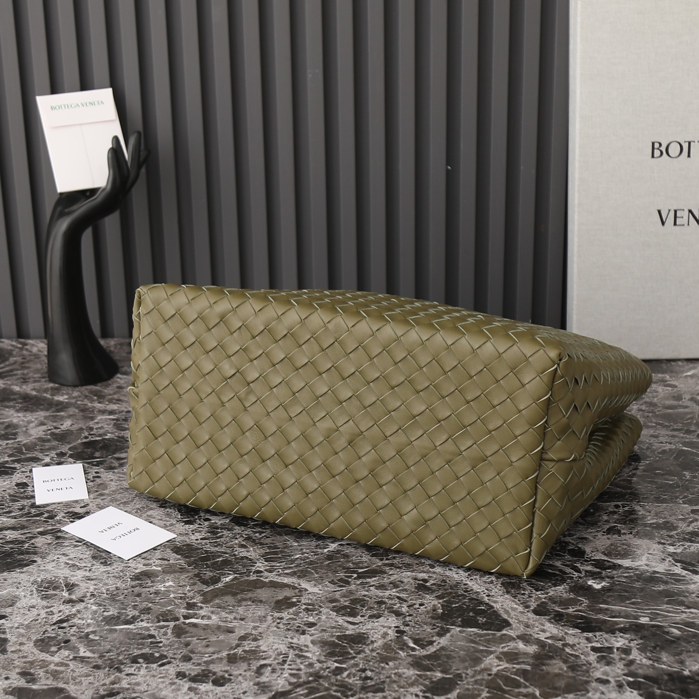 Bottega Veneta Luxury Handbag Collection 6