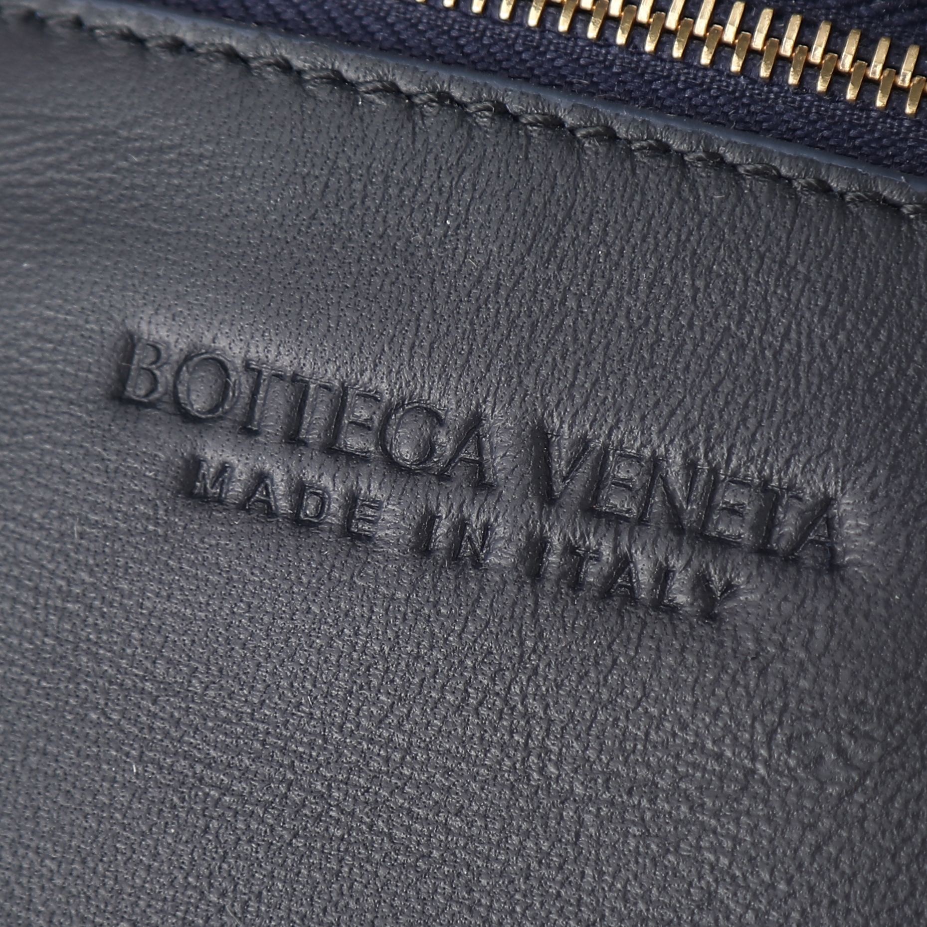 Bottega Veneta bag BV new HOP small series handbags — photo 8