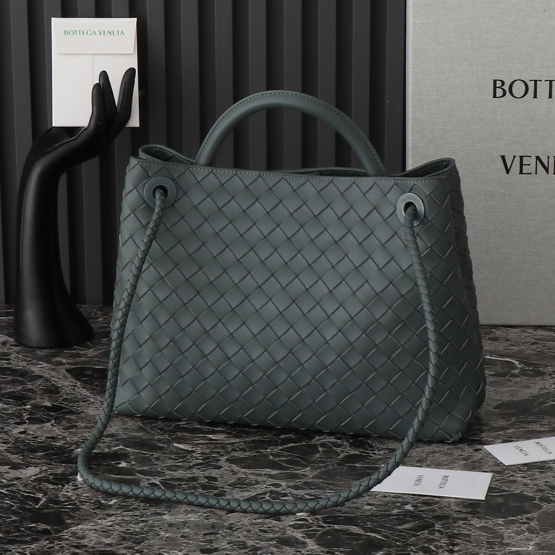 Bottega Veneta Andiamo Medium Bag: Hand-Woven Nappa Leather Tote 3 a1724047074849 2621