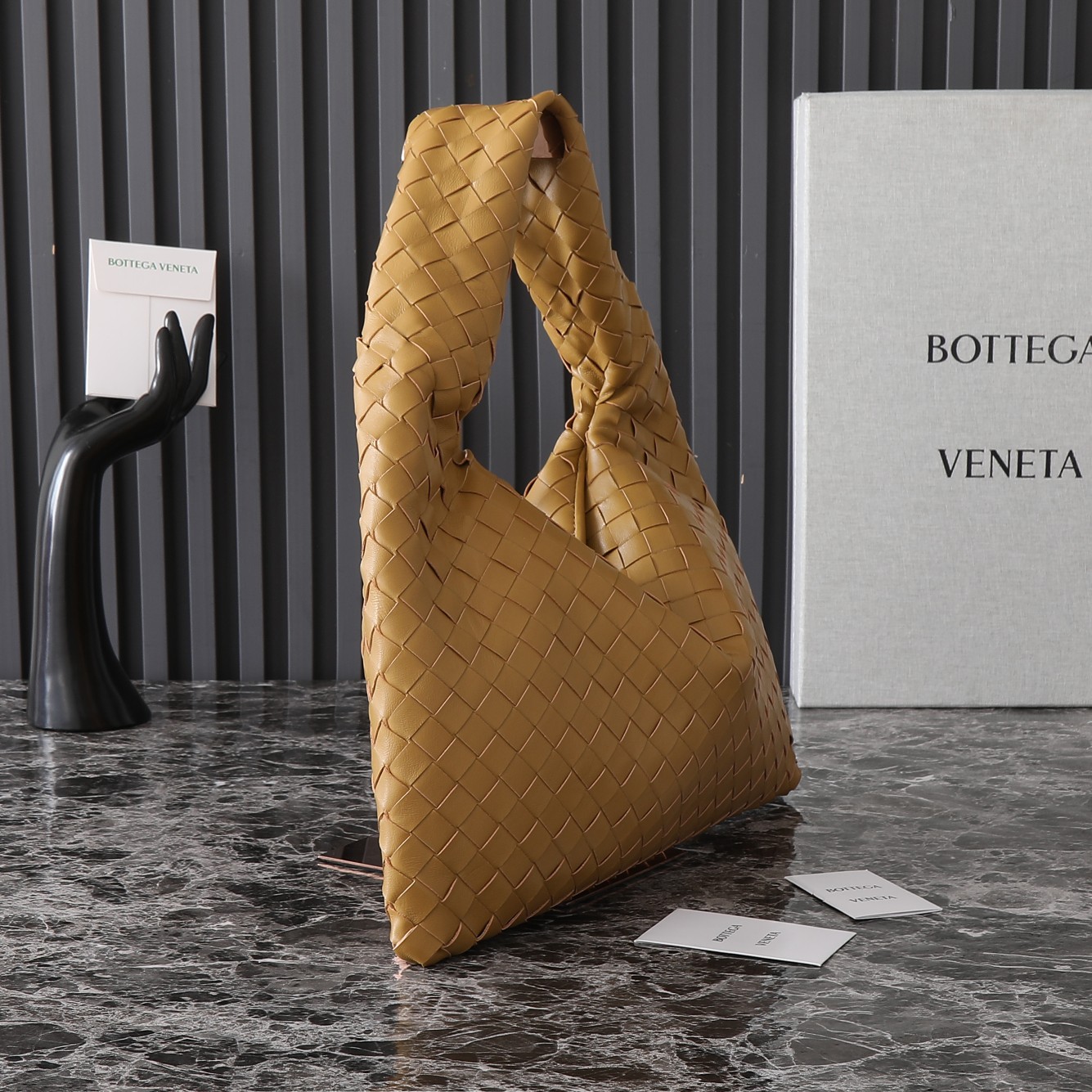 Bottega Veneta small everyday