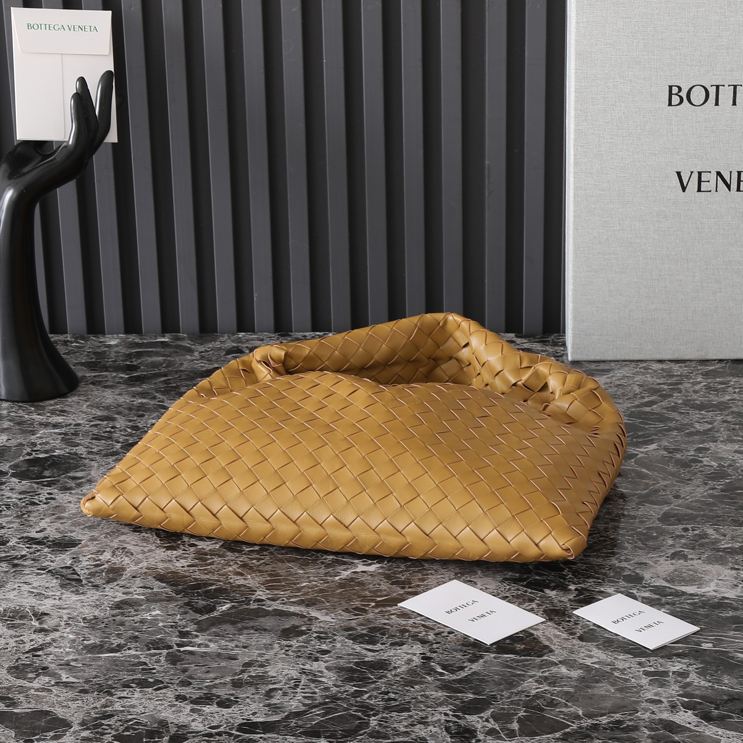 Bottega Veneta small everyday