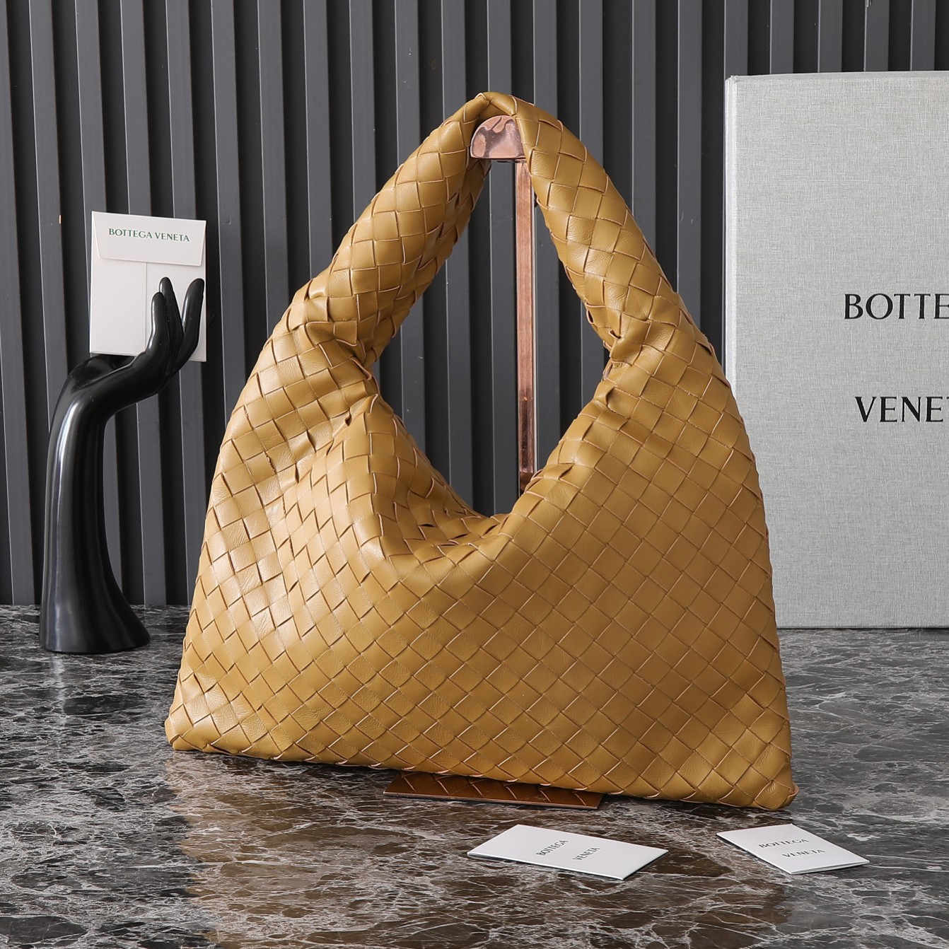 Bottega Veneta small everyday