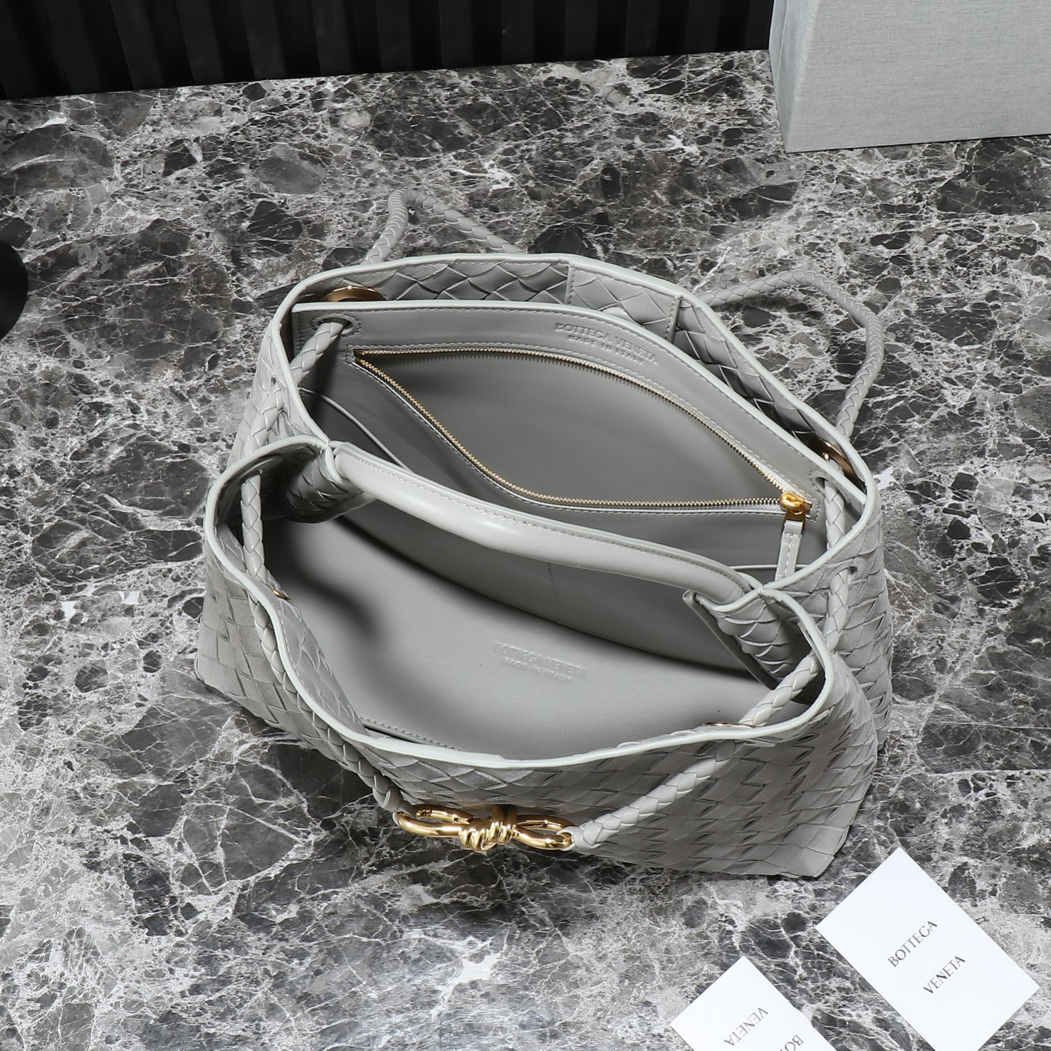 Bottega Veneta Andiamo Medium Grey Leather Bag with Iconic Intrecciato Weave 8 a1733635091227 0865