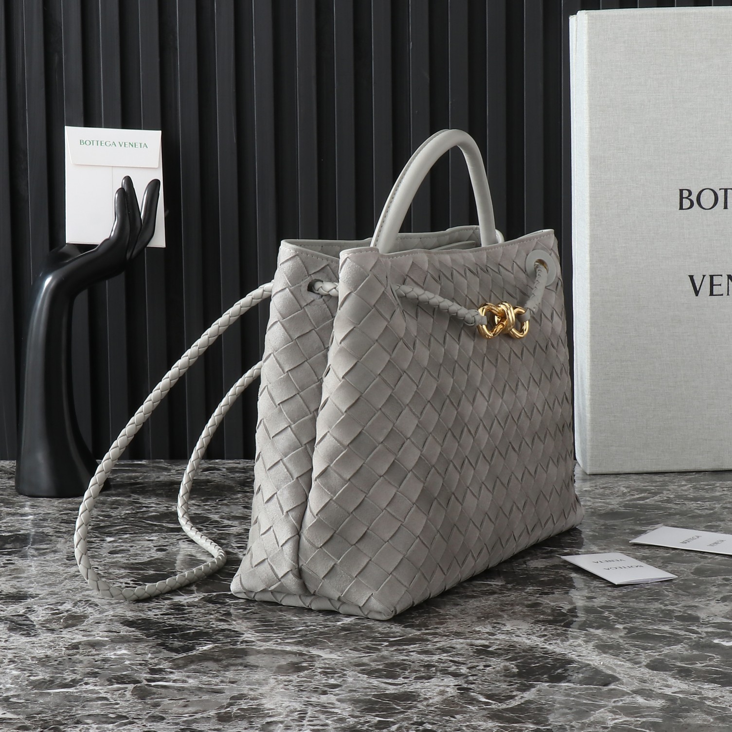 Bottega Veneta Andiamo Medium Grey Leather Bag with Iconic Intrecciato Weave 2 a1733635091282 0080