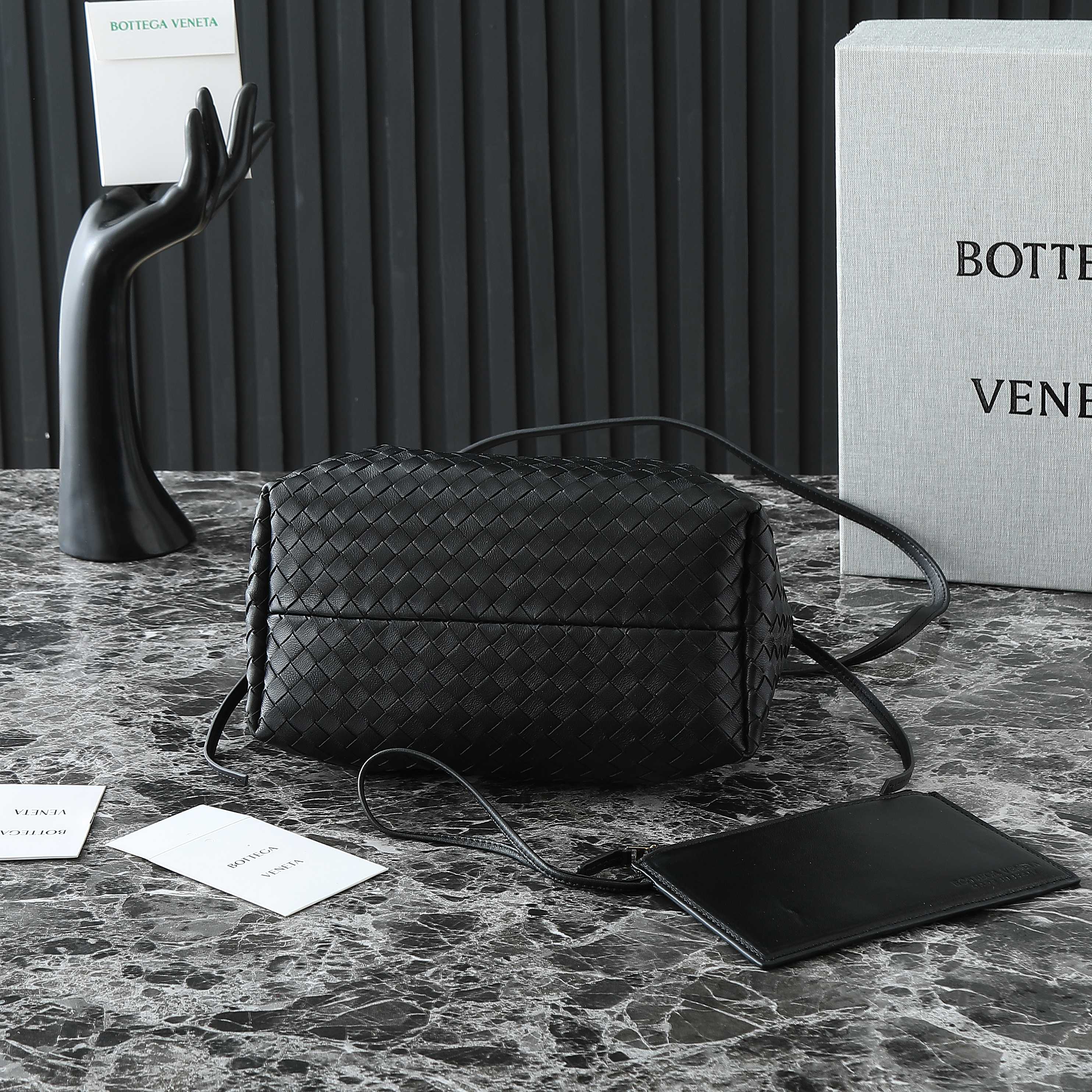 Bottega Veneta Mini Pinacoteca Two-Tone Woven Handbag, 24*15*12cm 5 a1744735871814 8622