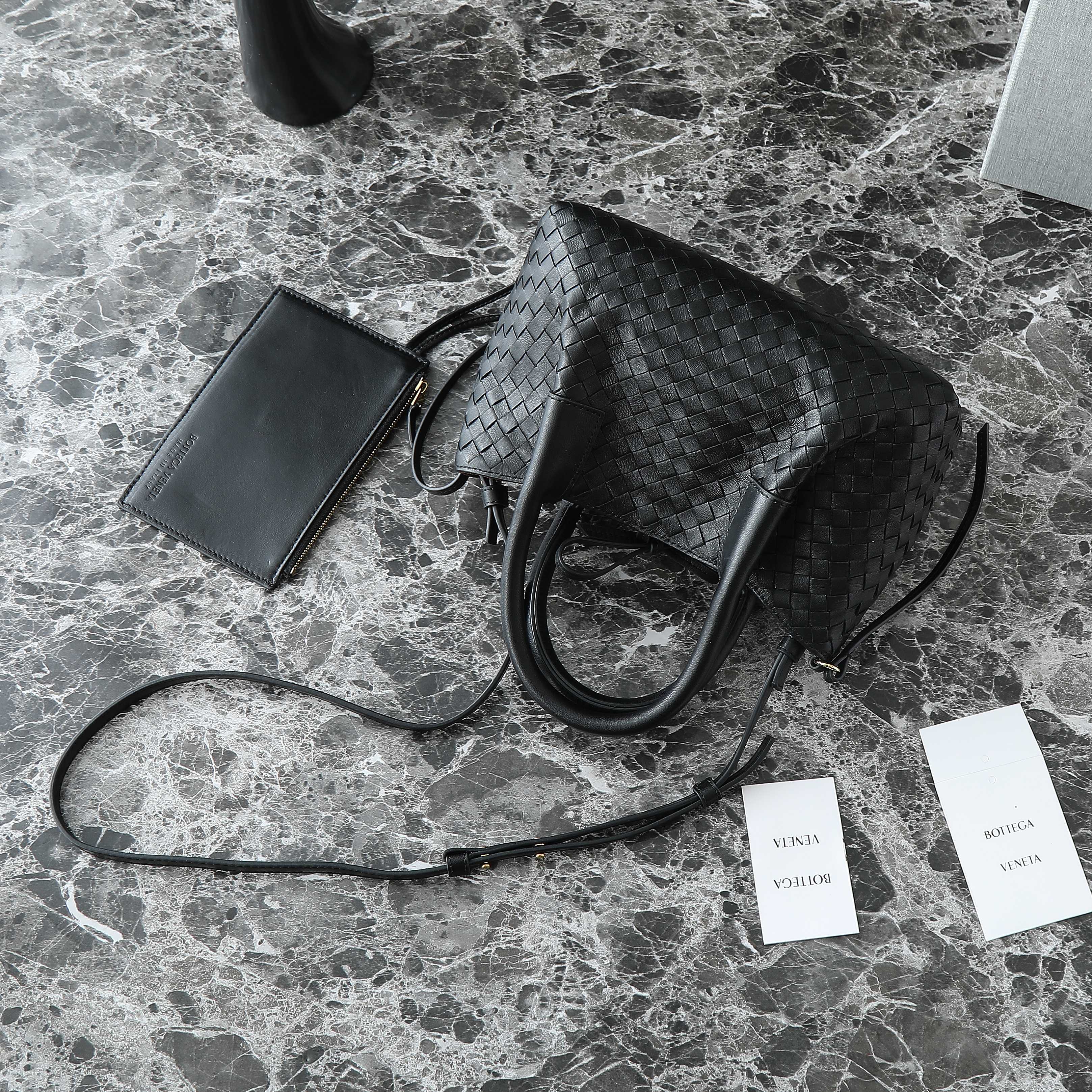 Bottega Veneta Mini Pinacoteca Two-Tone Woven Handbag, 24*15*12cm 6 a1744735872636 4467