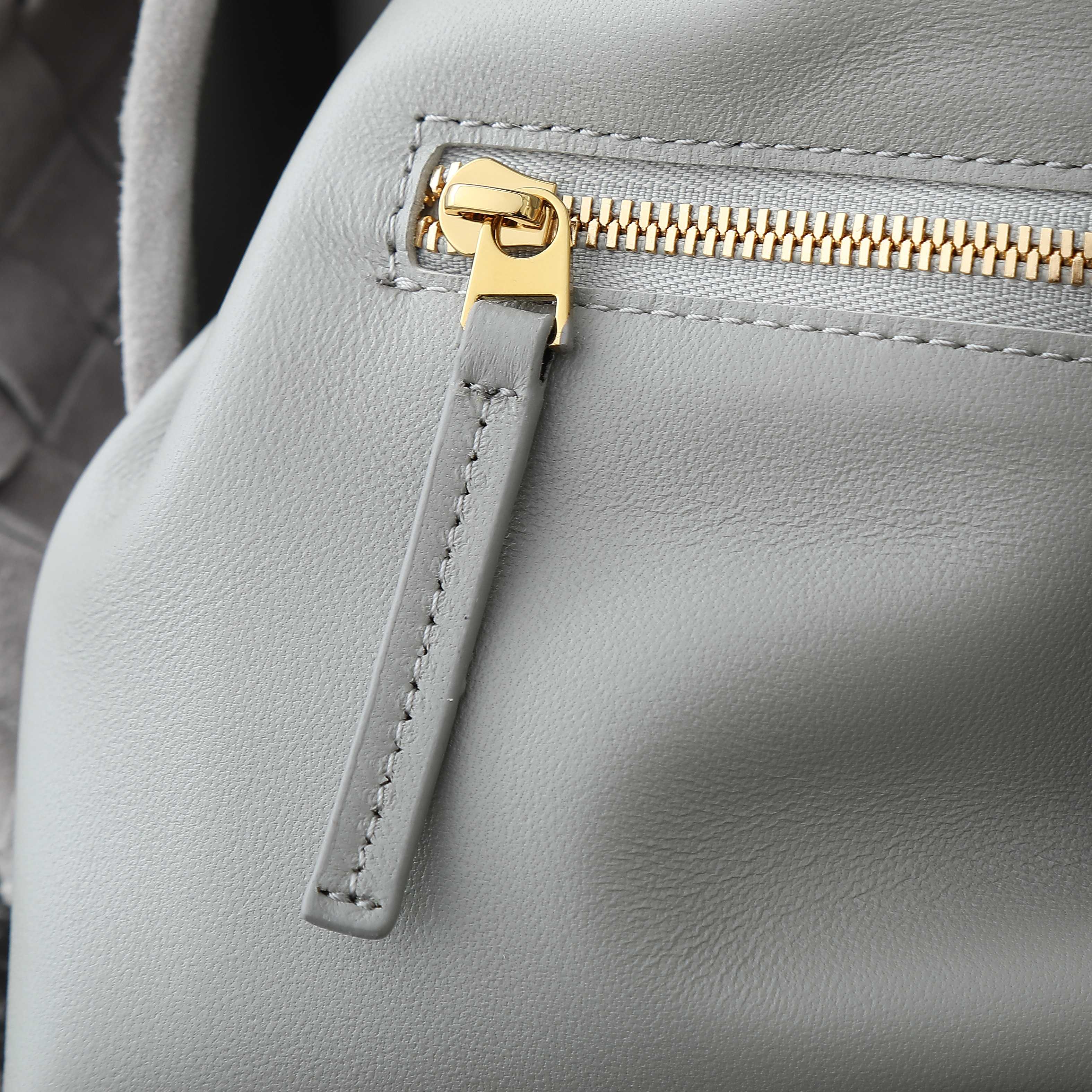 Bottega Veneta small everyday