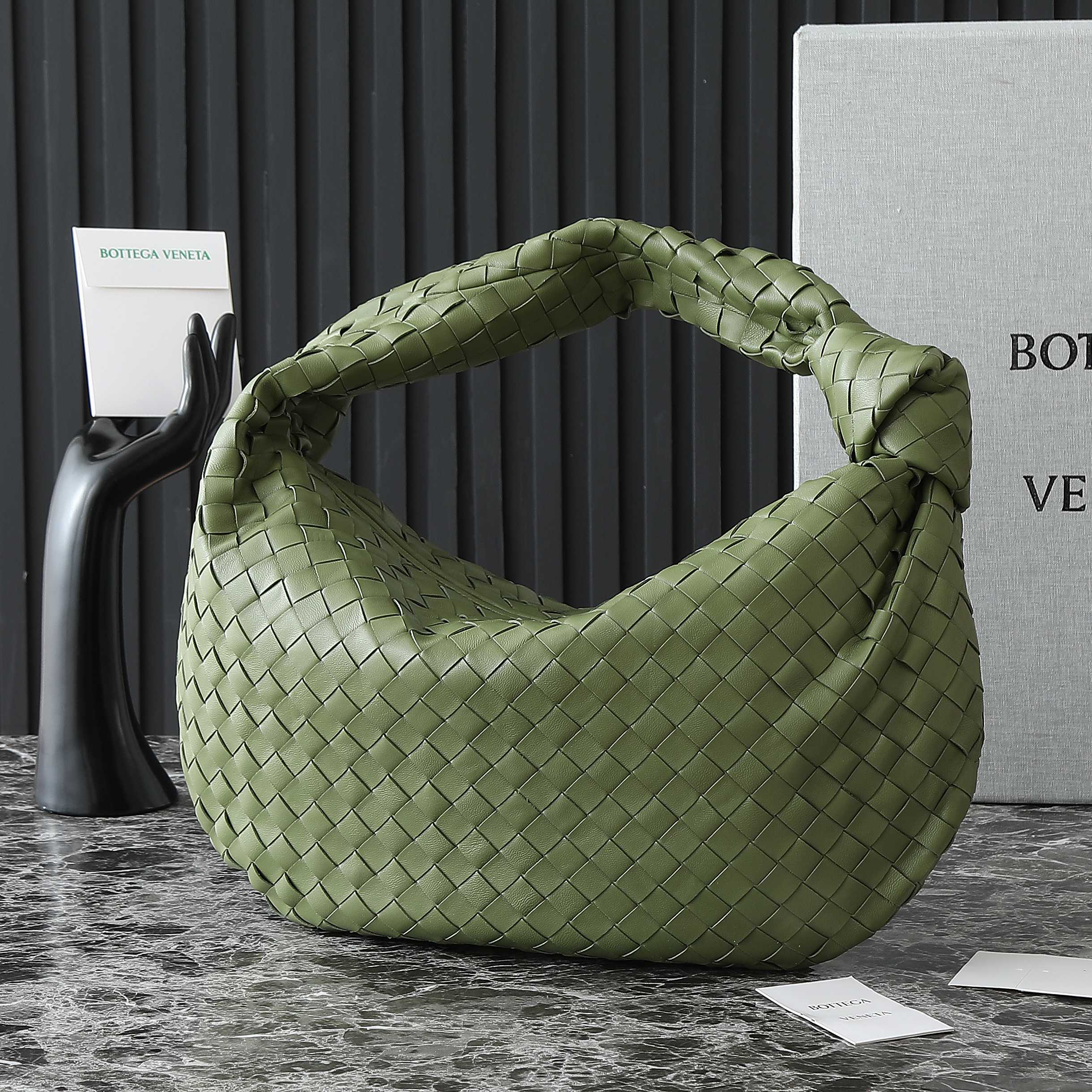 Large Woven Shoulder Bag, Stylish and Spacious, Inspired Design, 48x40x16cm 3 a1748410153620 3426