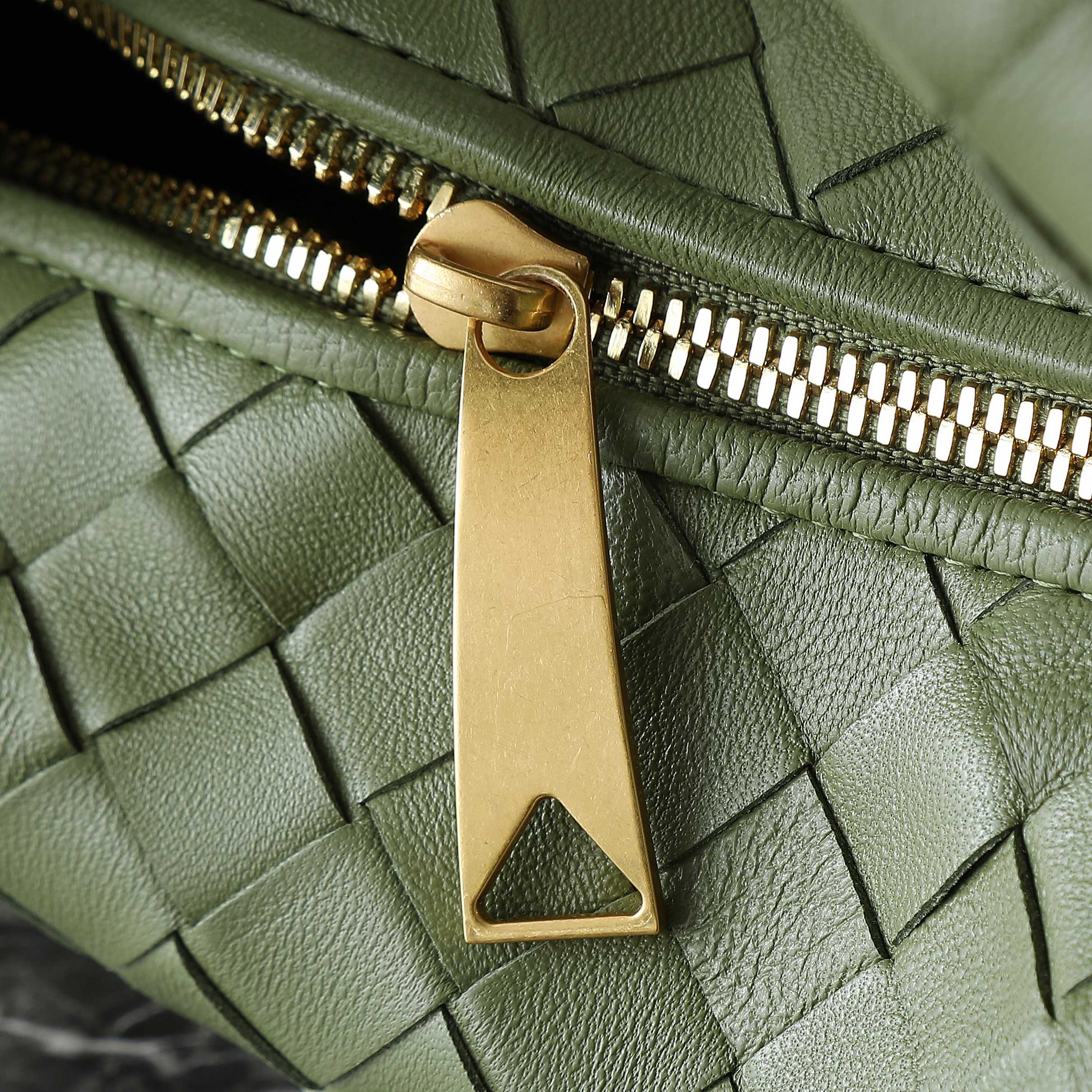 Mini Jodie Bag, Woven Lambskin Leather Hobo Bag, 23x28x8cm - Stylish & Versatile 7 a1748410288601 8825