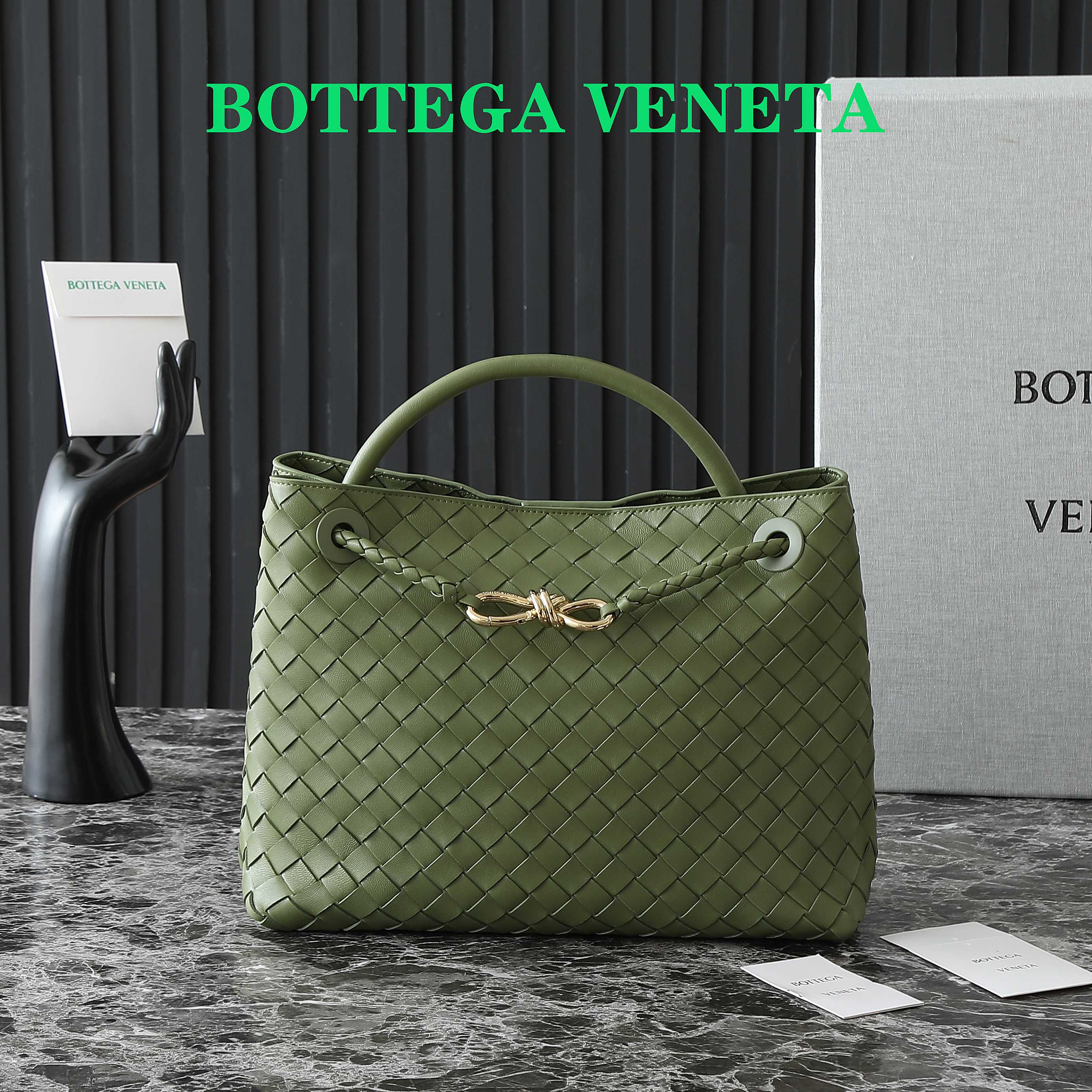 Bottega Veneta Andiamo Medium Bag: Iconic Design, Luxurious Nappa Leather 2 a1748410490133 2588