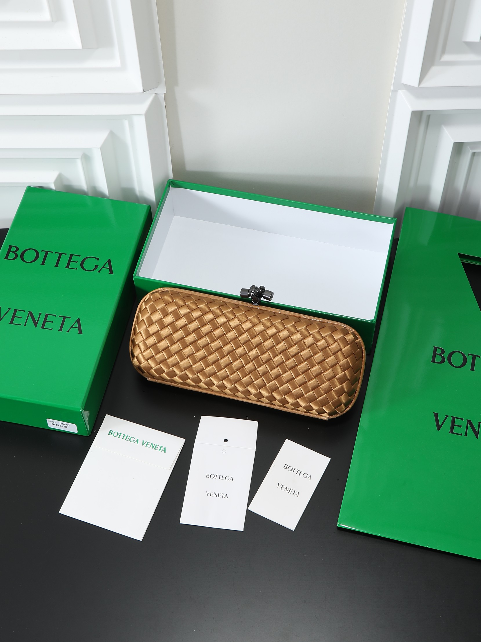 _d-V9sbD79AvDHAQ0iOvD5-h-usXwSQKeQKo9t_Q