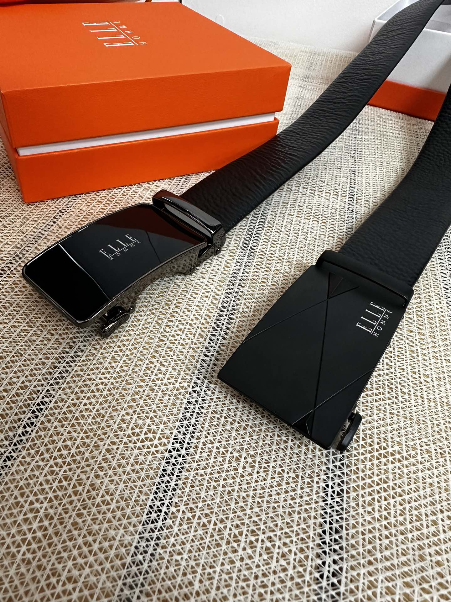 Roger Vivier Haute Couture Luxury Atelier Designer Belt Tie Accessories 2