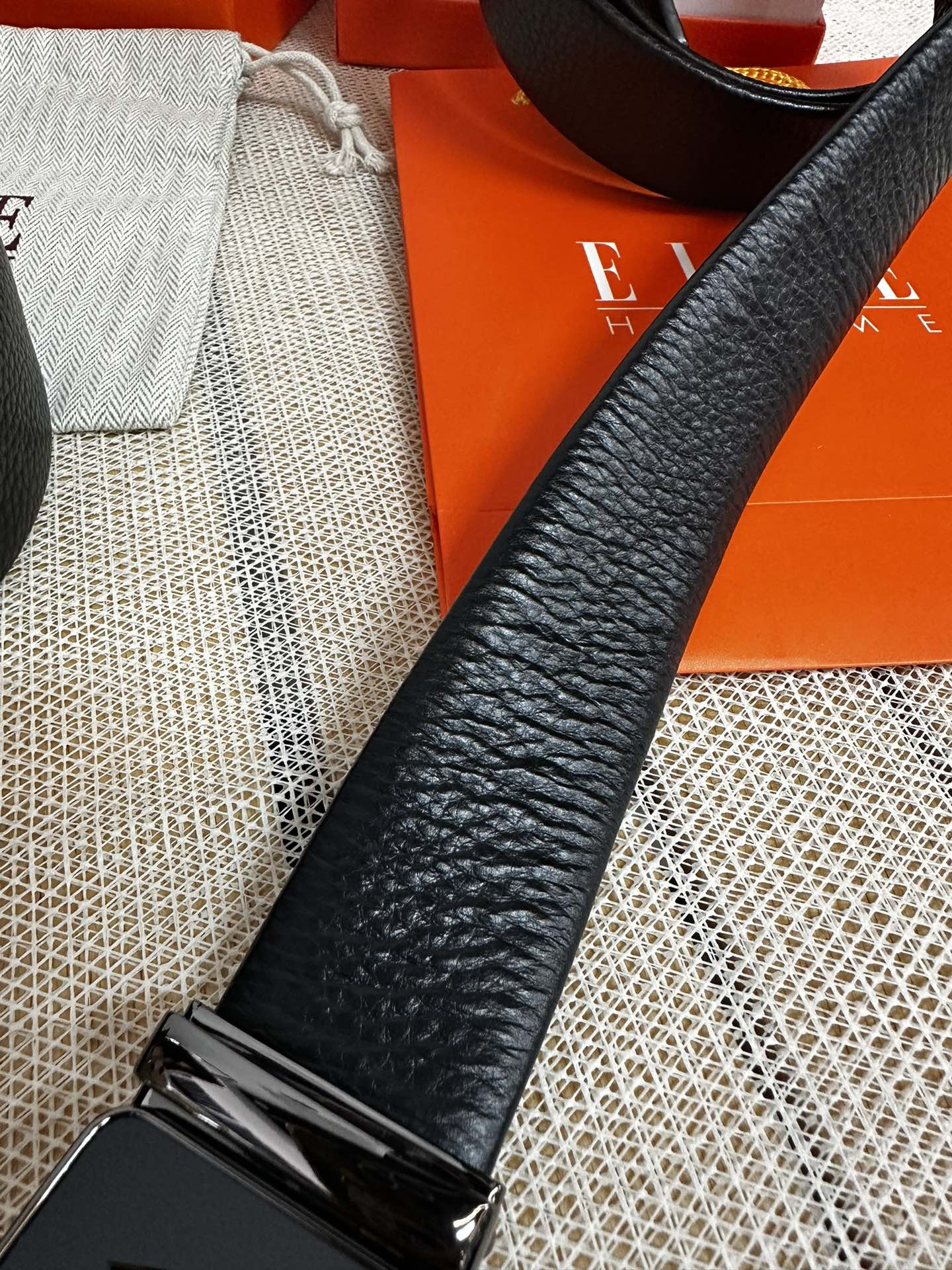 Roger Vivier Haute Couture Luxury Atelier Designer Belt Tie Accessories 6