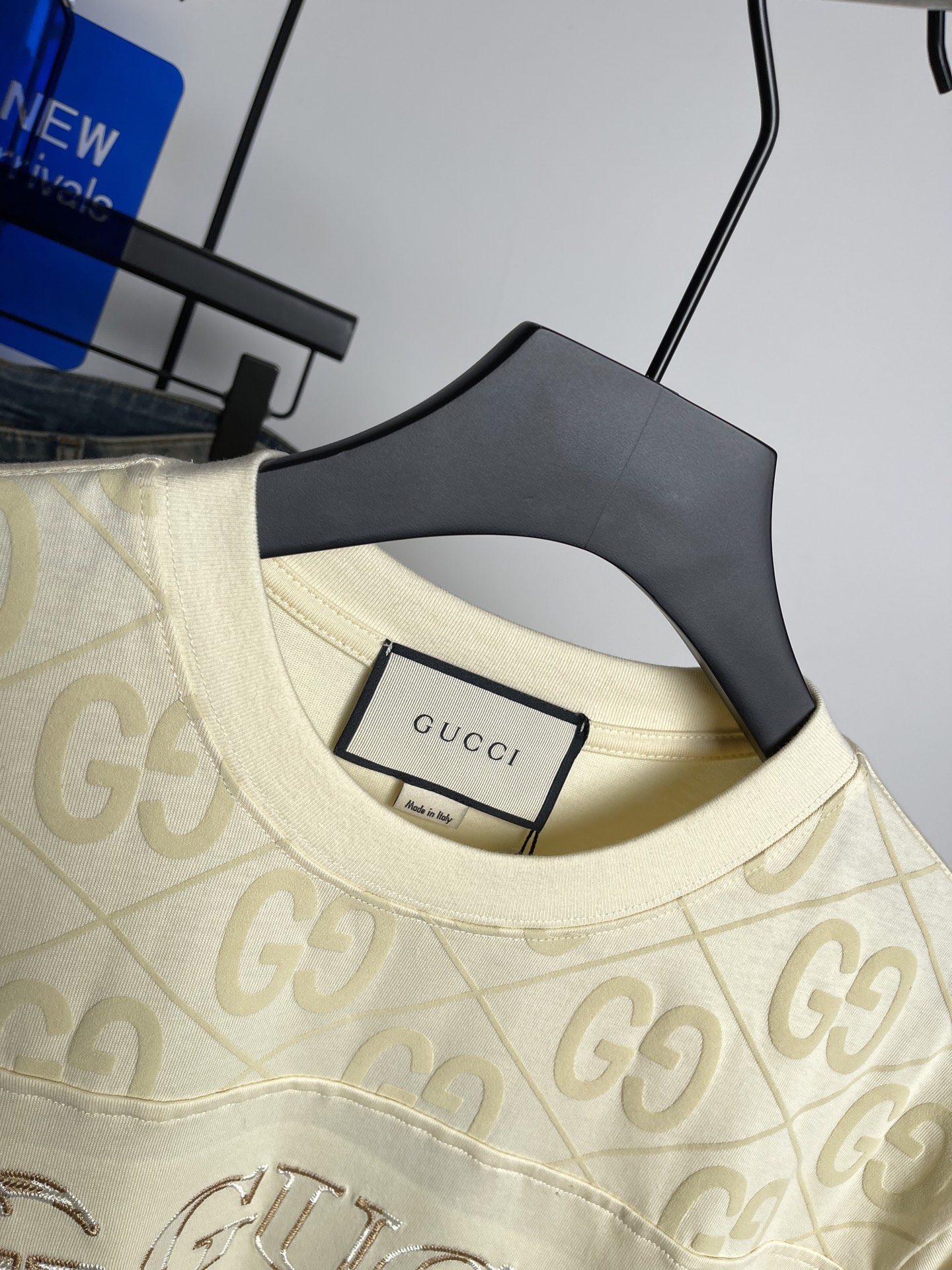 Gucci2026春夏新品短袖T恤，原版印花刺绣字母Logo，三标齐 帅气时尚，简约百搭款。纯棉面料.穿