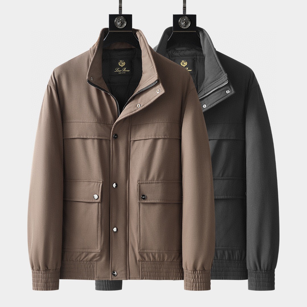 NO:606352,Down jacket #hot style hot style main recommendation...Lp-Loro Piana nuoyoupiana ss autumn and winter new official website synchronous down jacket original 1:1 customized hardware accessories all imported original customization welcome counter comparison absolutely high quality using top 90 white duck down super soft and full of feathers super heavy fabric workmanship and perfect version. Note that the fabric is super comfortable, non-market goods, high-end quality!  Size 48-56 Color black brown,,loro piana,loro piana,down jacket,alexander wang19860909羽绒服 #爆款爆款主推…Lp-Loro Piana 诺悠翩雅 ss秋冬新款官网同步羽绒服 原版1:1订制五金配件全进口原版定制 欢迎专柜对比 绝对的高品质 采用顶级90白鸭绒 超柔软 充羽量蓬松饱满 超级重面料做工杠杠的版型完美 注意面料超舒服 非市场货 高端品质 ！ 码数48-56 颜色黑色 棕色,,loro piana,loro piana,down jacket,alexander wang,Men's clothing