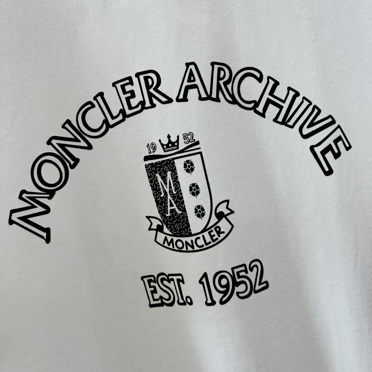 。 高版本 Mon 🔥🔥高端定制 2026早春独家专供新款原单男士休闲短袖T恤 高端定制 高端版本 时尚