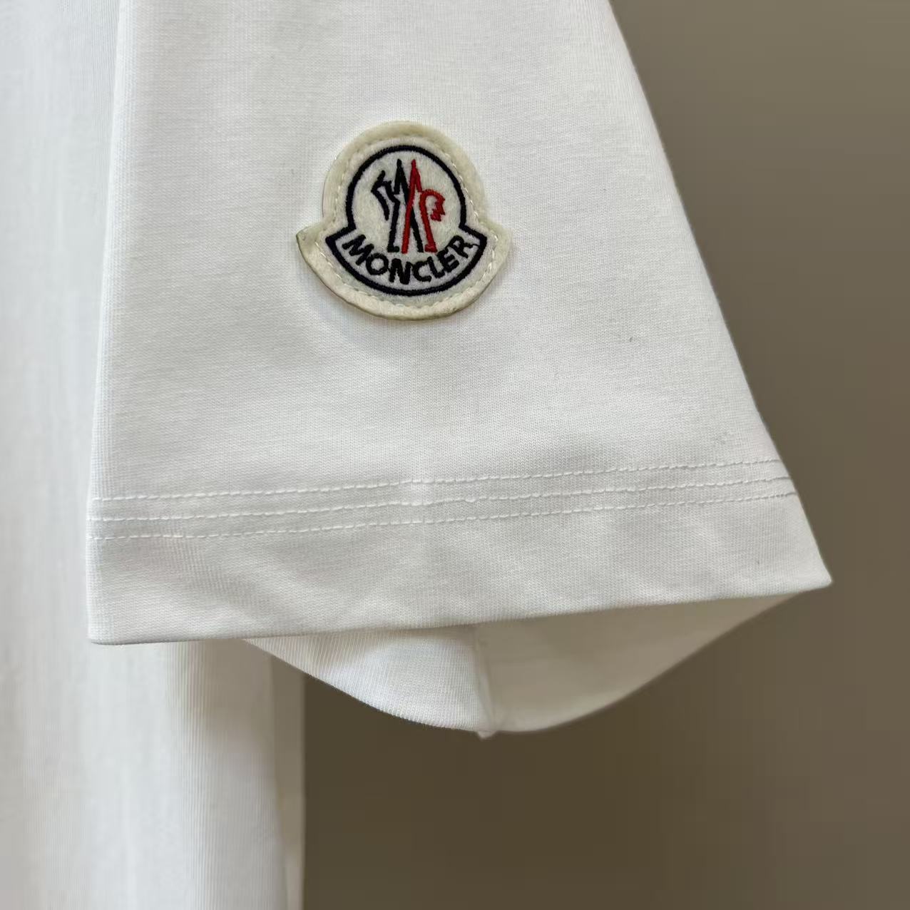 。 高版本 Mon 🔥🔥高端定制 2026早春独家专供新款原单男士休闲短袖T恤 高端定制 高端版本 时尚