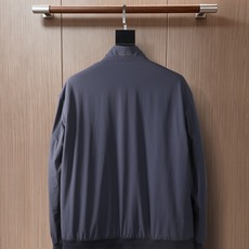 Loro Piana(诺悠翩雅)Loro Piana男士飞行员翻领薄棉夹克外套 Loro Piana飞行员款式可立领可翻 Loro Piana(诺悠翩雅)Loro Piana男士飞行员翻领薄棉夹克外套 Loro Piana飞行员款式可立领可翻