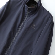 Loro Piana(诺悠翩雅)Loro Piana男士飞行员翻领薄棉夹克外套 Loro Piana飞行员款式可立领可翻 Loro Piana(诺悠翩雅)Loro Piana男士飞行员翻领薄棉夹克外套 Loro Piana飞行员款式可立领可翻