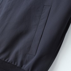 Loro Piana(诺悠翩雅)Loro Piana男士飞行员翻领薄棉夹克外套 Loro Piana飞行员款式可立领可翻 Loro Piana(诺悠翩雅)Loro Piana男士飞行员翻领薄棉夹克外套 Loro Piana飞行员款式可立领可翻