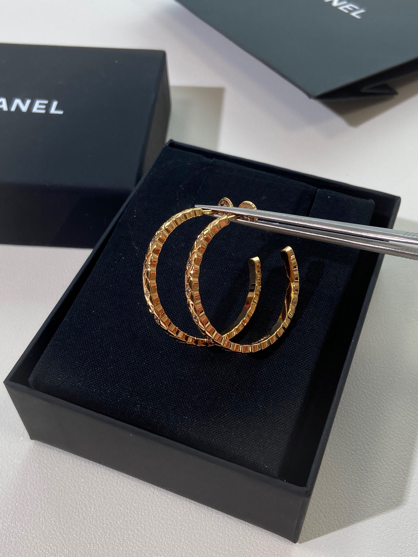 Elegant Coco Crush Earrings, Quilted Design with Sparkling Diamond Accents 8 i1748932977435 9249 0 10
