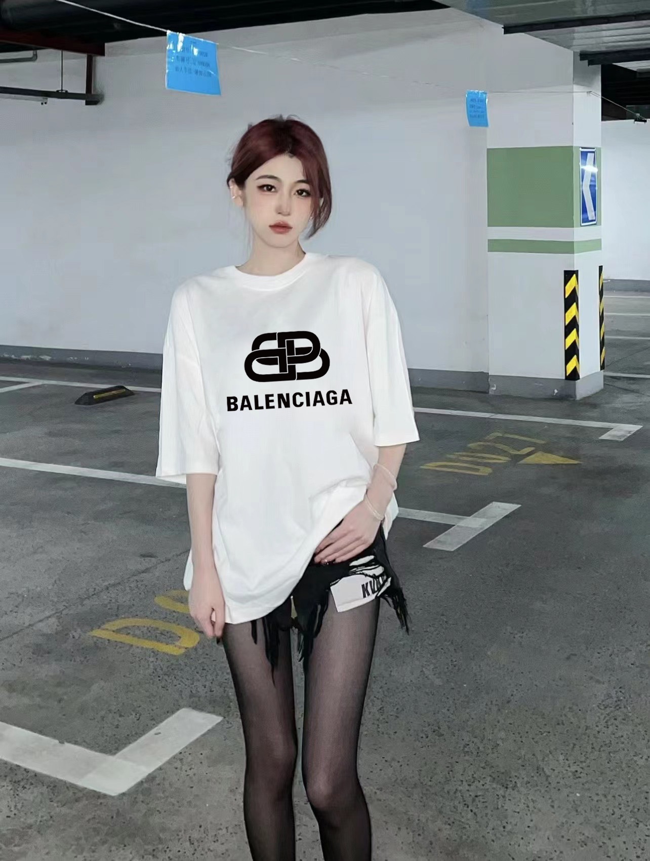 Alternative view of Balenciaga T-Shirt 05892