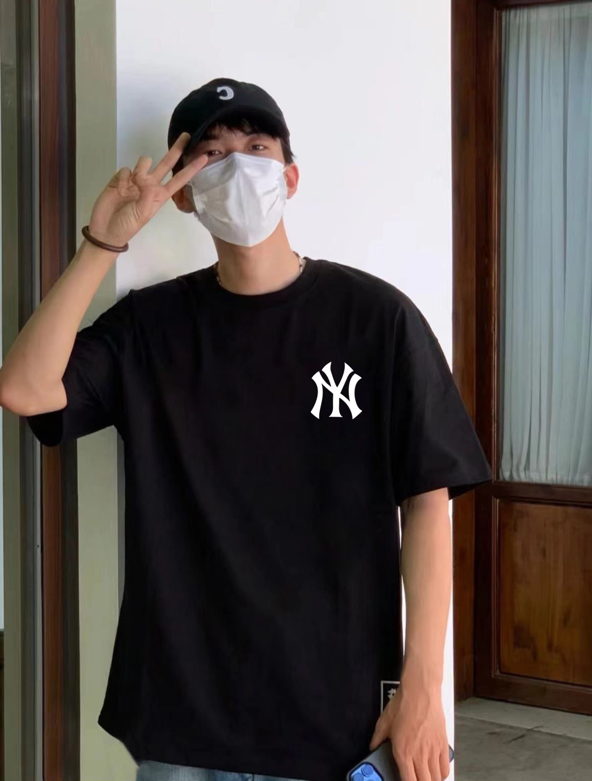 Alternative view of T-Shirt 05899
