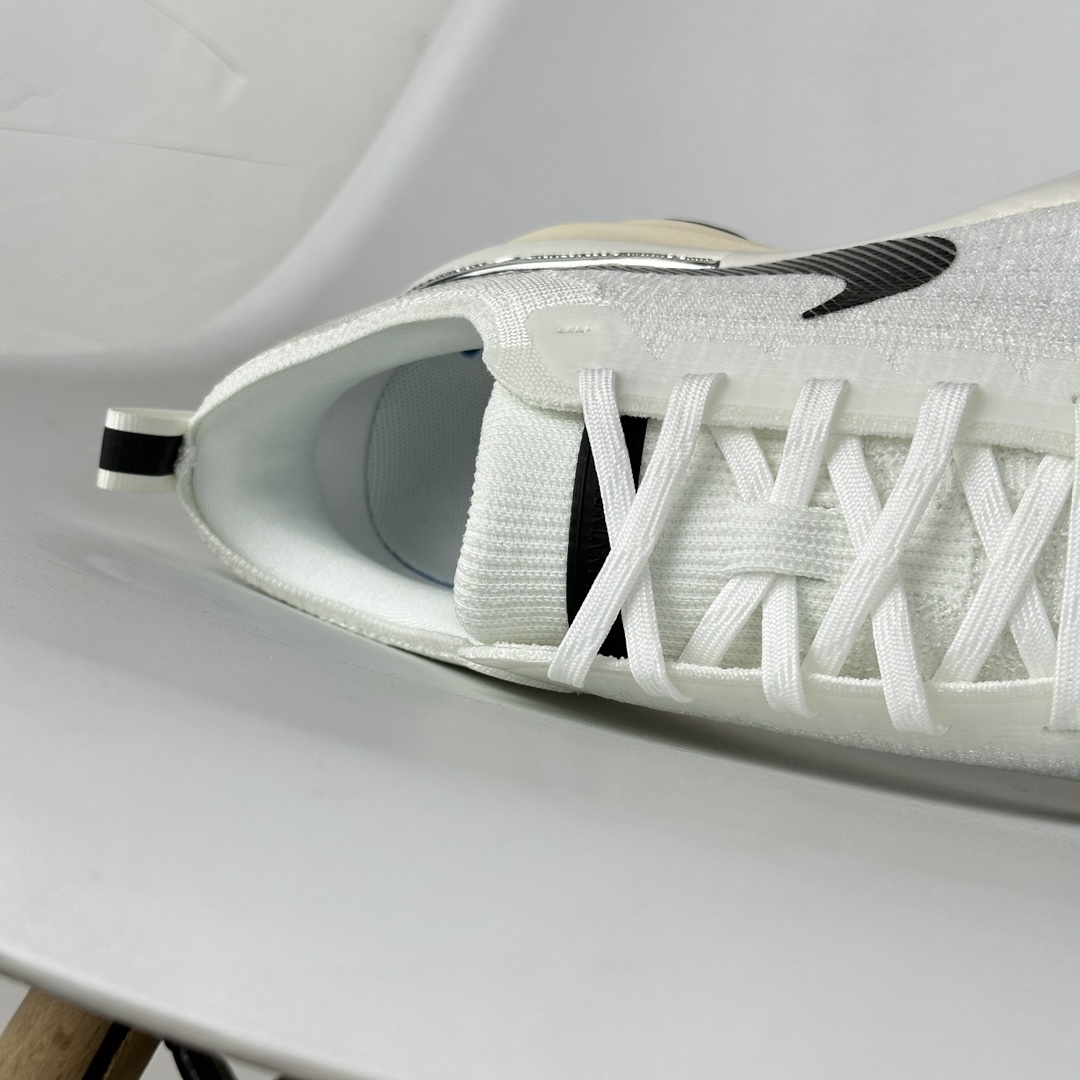 나이키에어줌 ZoomX Invincible Run Flyknit 러닝화 DR2660 이미지 8