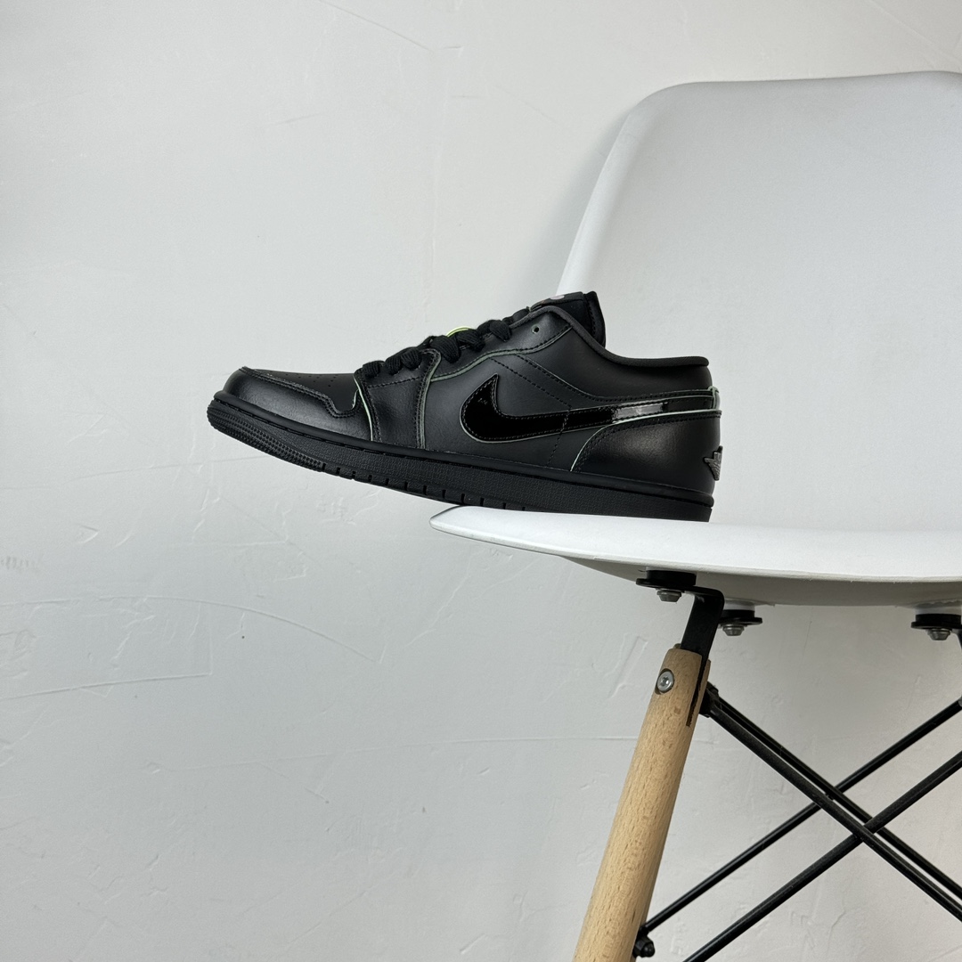 A▪️K NK Air Jordan 1 Low Black Cat AJ1 乔1特别版 黑色 低帮篮球鞋货号：HM3690-001尺码：36 365 375 38 385 39 401