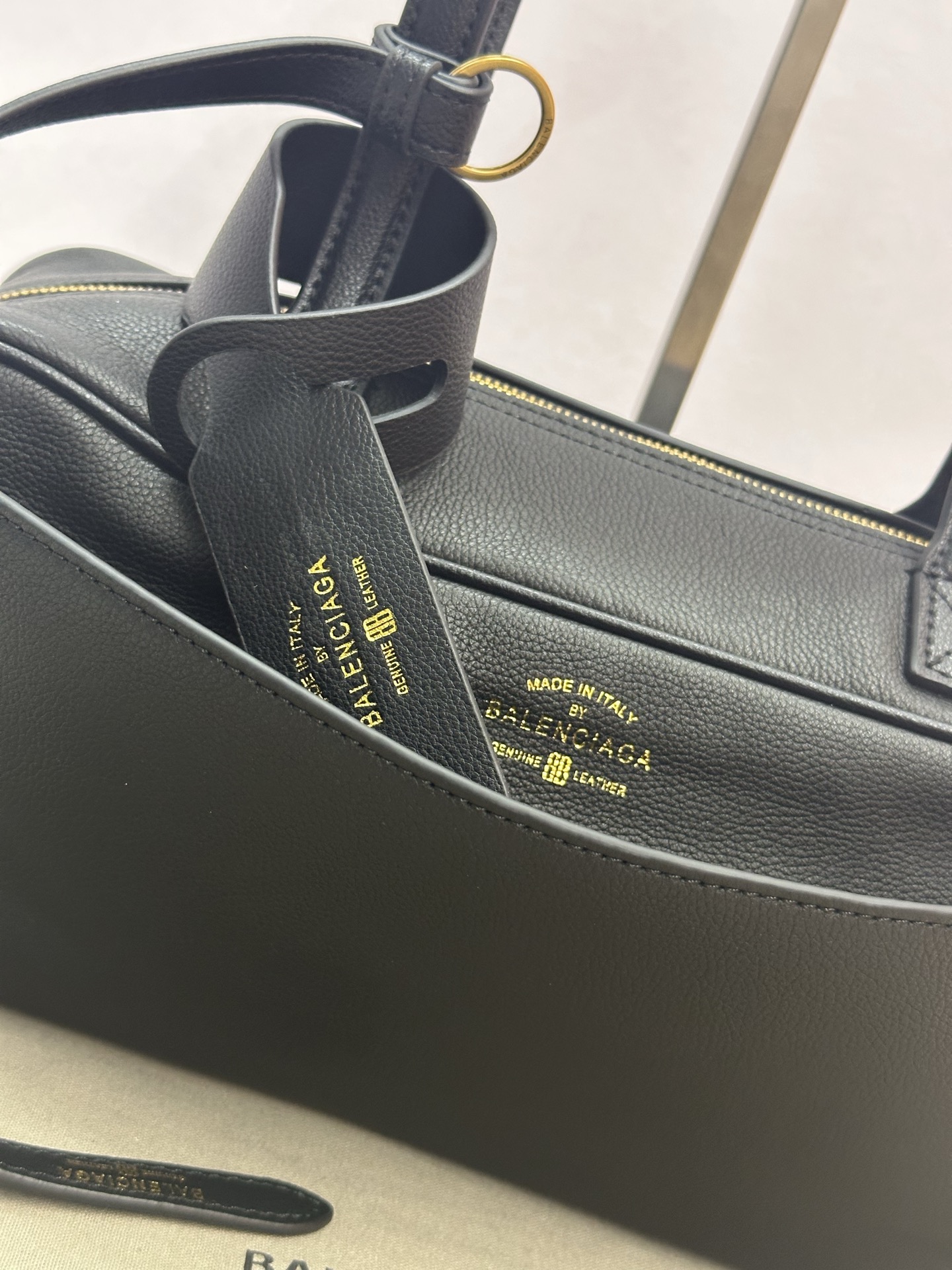 Balenciaga small everyday