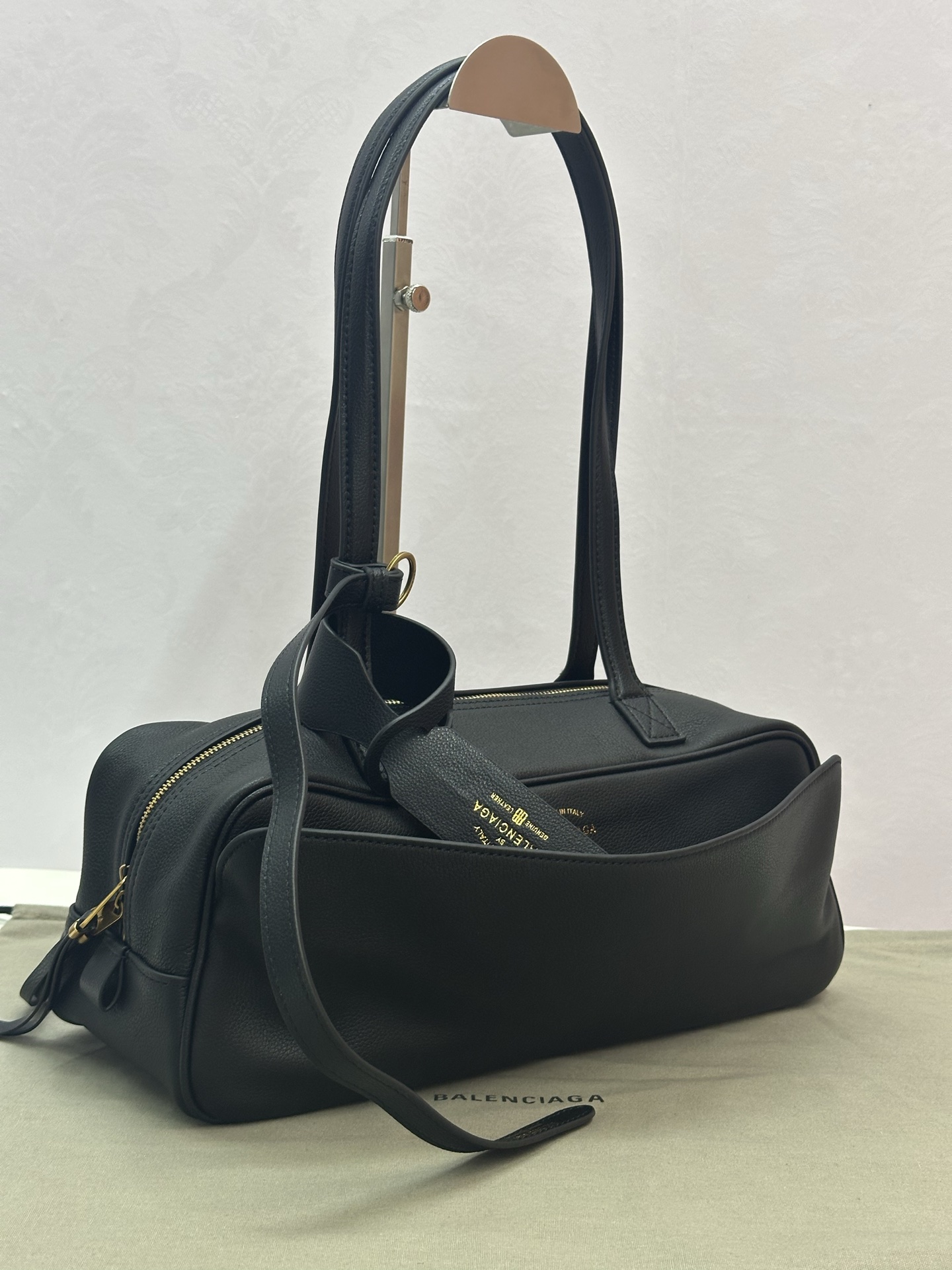 Balenciaga small everyday