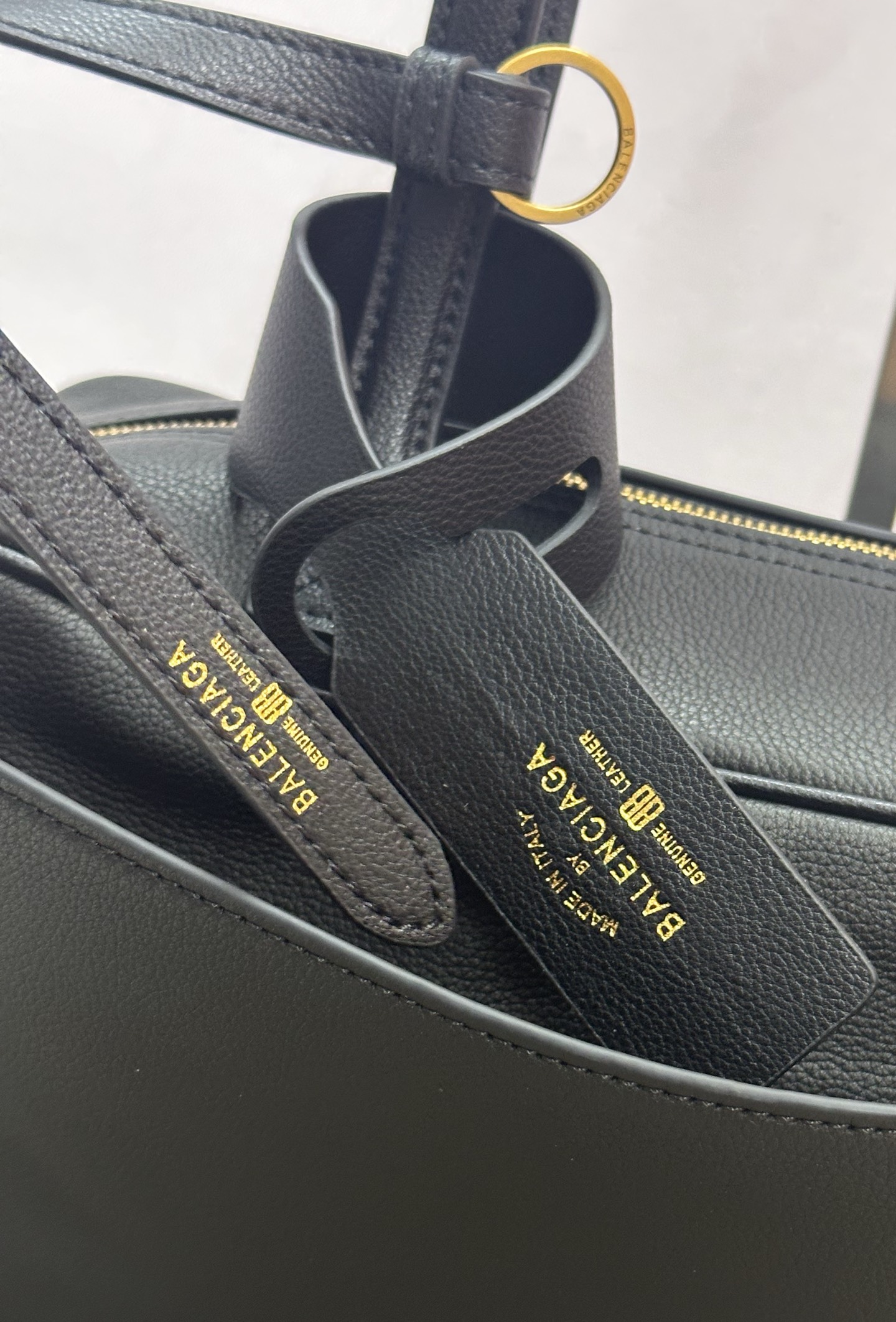 Balenciaga small everyday